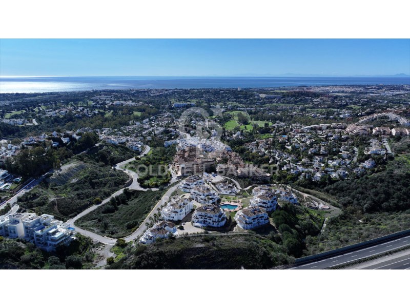 Marbella, Andalusia, ES, 2 Bedrooms Bedrooms, ,2 BathroomsBathrooms,Residential,For Sale,1940826