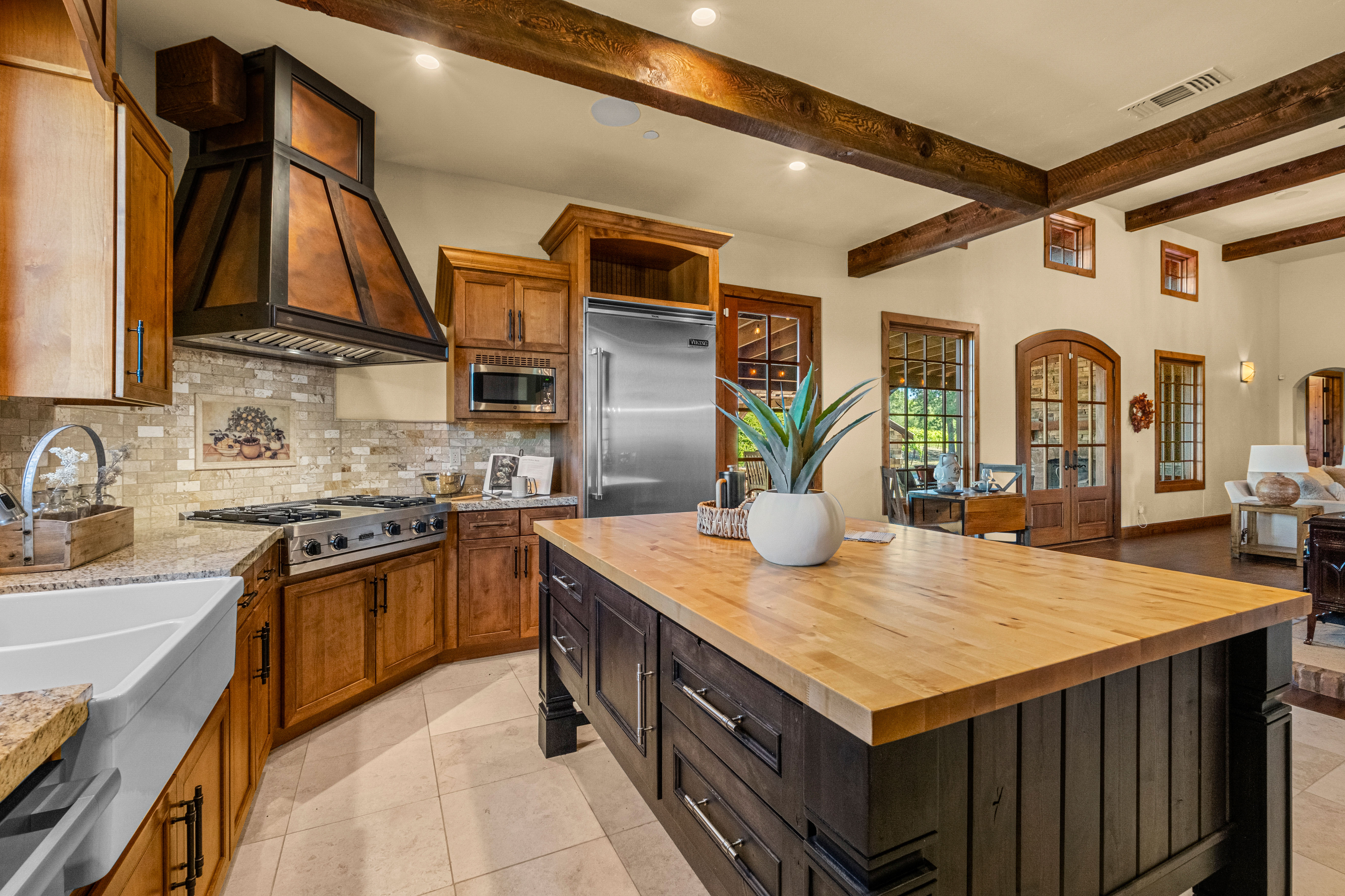  7330 Perry Creek Road, Somerset, CA 95684 - 物件實景