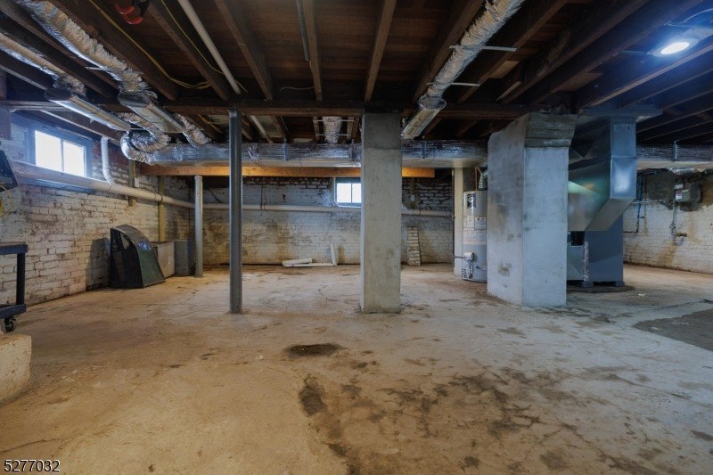 North Plainfield Boro, New Jersey, 07060-4003, United States, 4 Bedrooms Bedrooms, ,2 BathroomsBathrooms,Residential,For Sale,1982081