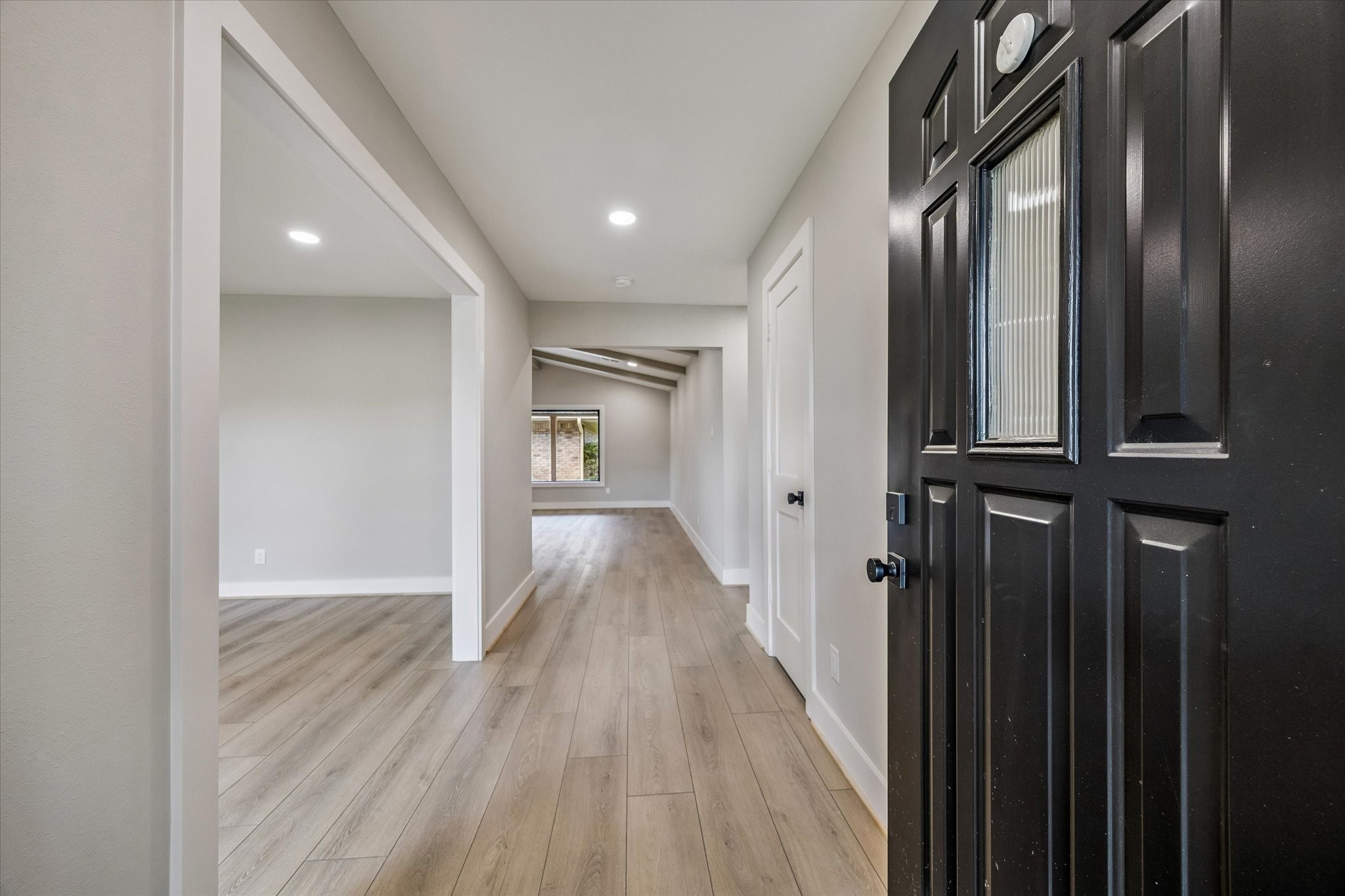  6234 Yarwell Drive - 物件實景