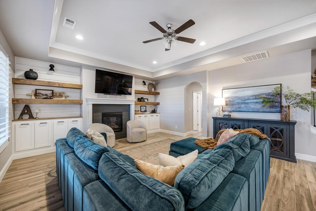 Odessa, Texas, 79765, United States, 4 Bedrooms Bedrooms, ,3 BathroomsBathrooms,Residential,For Sale,1970041