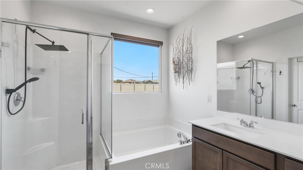 Perris, California, 92571, United States, 5 Bedrooms Bedrooms, ,3 BathroomsBathrooms,Residential,For Sale,1980926