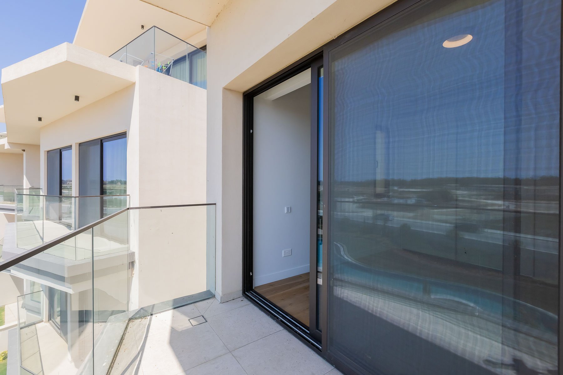  Contemporary 3 Bedroom Apartment with Golf Views in Limassol Greens - 物件實景
