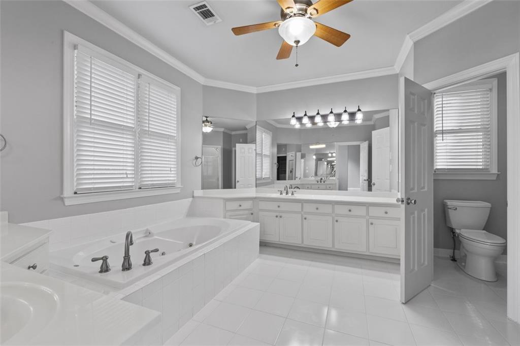 Alpharetta, Georgia, 30022, United States, 4 Bedrooms Bedrooms, ,4 BathroomsBathrooms,Residential,For Sale,1919547