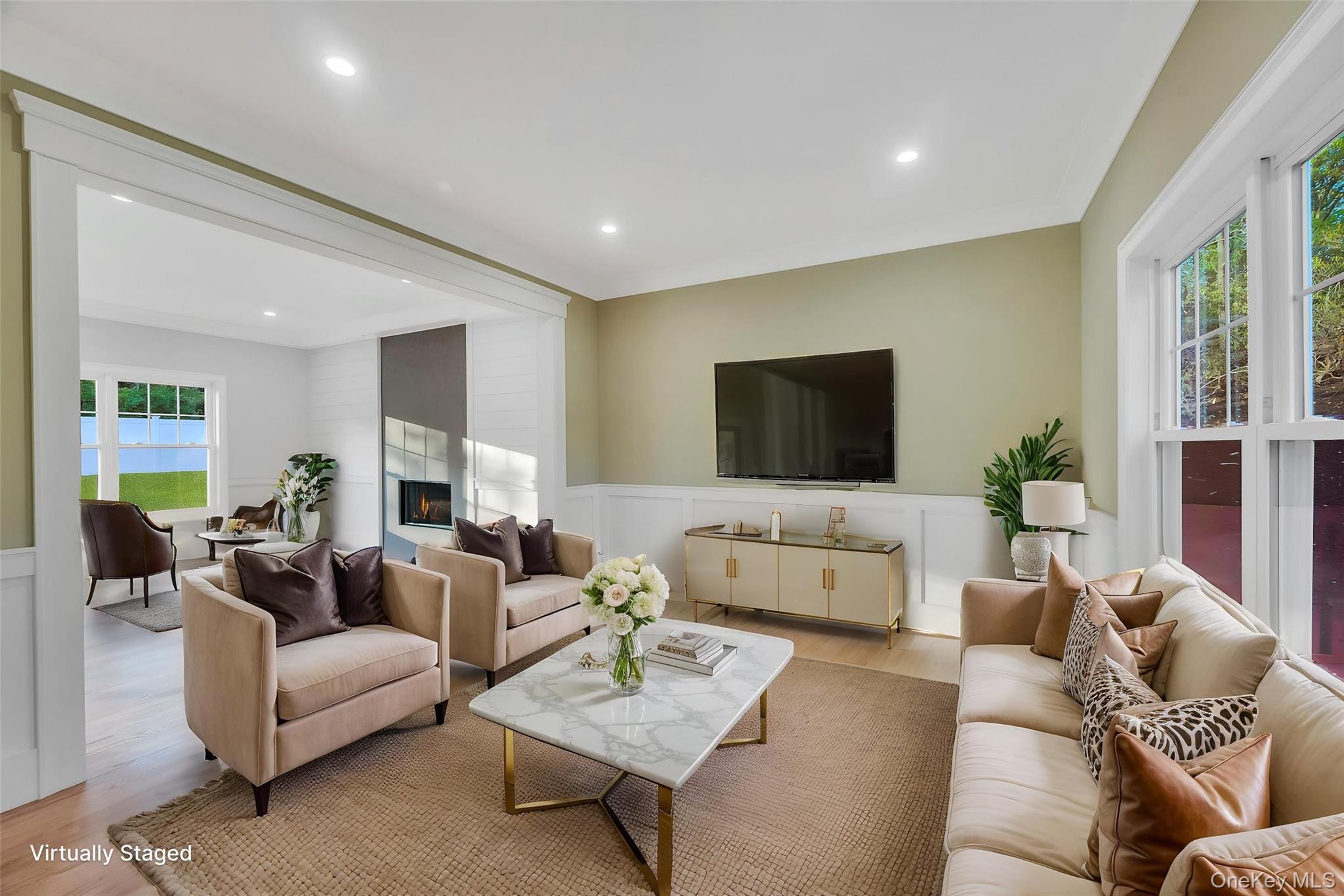 Smithtown, New York, 11787, United States, 4 Bedrooms Bedrooms, ,3 BathroomsBathrooms,Residential,For Sale,1934654