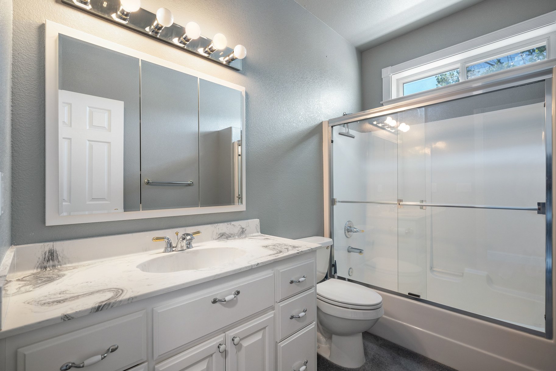  where  privacy meets convenience in gardnerville - 物件實景