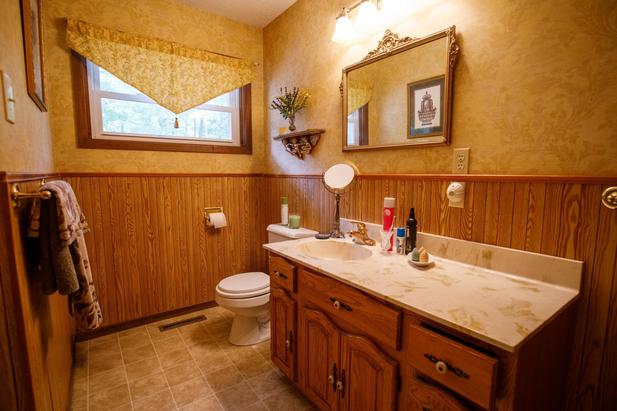 Hackensack, Minnesota, 56452, United States, 4 Bedrooms Bedrooms, ,1 BathroomBathrooms,Residential,For Sale,1918645