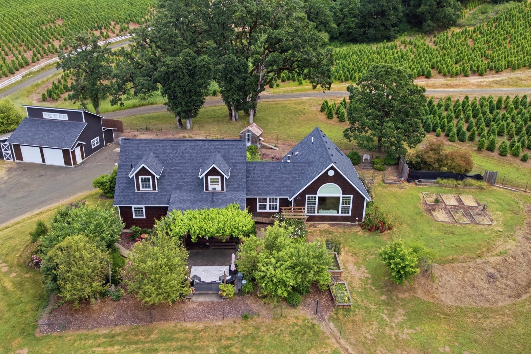 13880 MCCALEB RD Monmouth, OR 97361 - 物件實景
