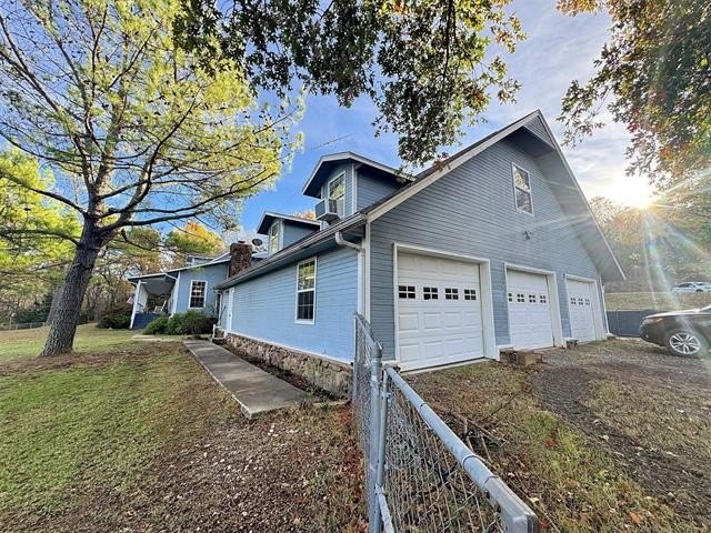 Cookson, Oklahoma, 74427, United States, 3 Bedrooms Bedrooms, ,3 BathroomsBathrooms,Residential,For Sale,1996521