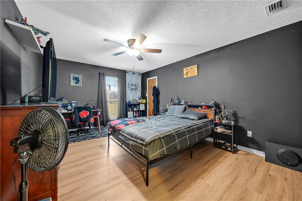 Grand Bay, Alabama, 36541, United States, 5 Bedrooms Bedrooms, ,3 BathroomsBathrooms,Residential,For Sale,2000990