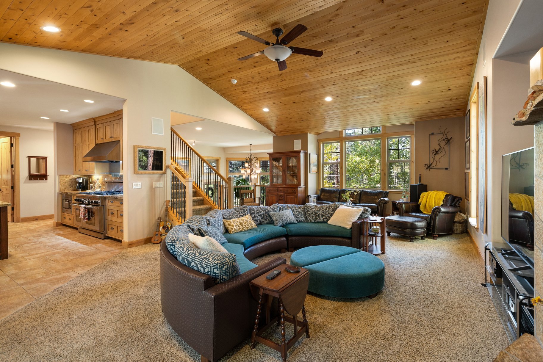  Mountain Luxury Living - 物件實景