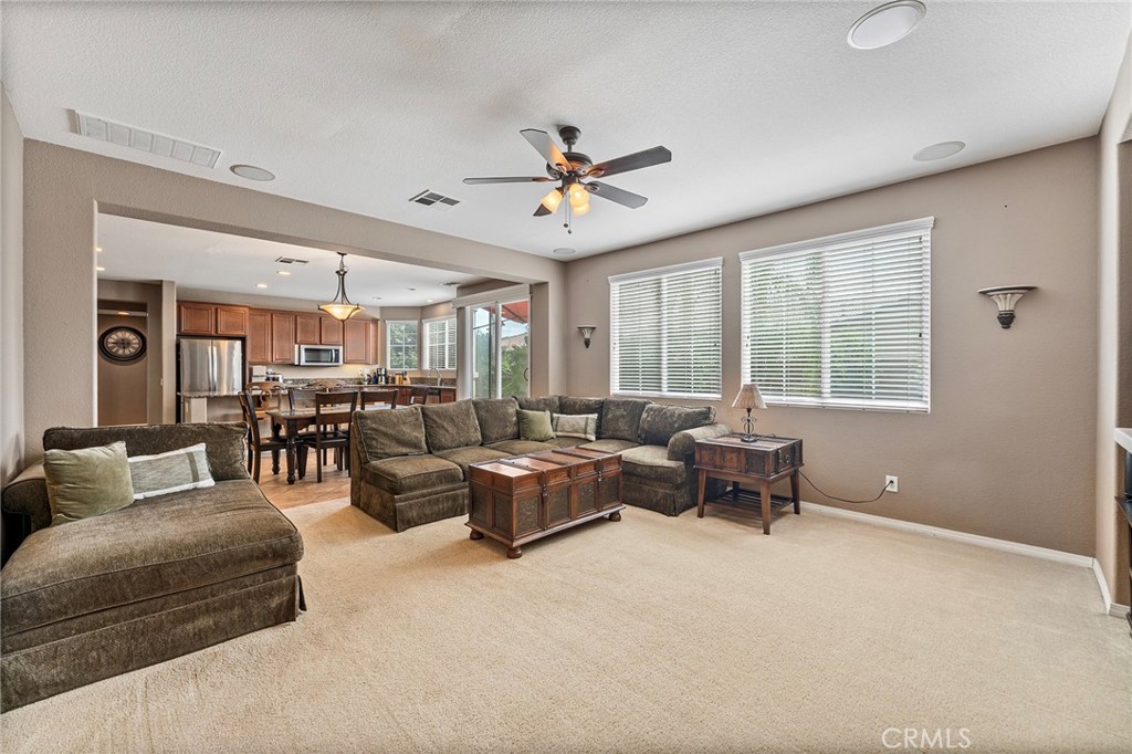Eastvale, California, 92880, United States, 5 Bedrooms Bedrooms, ,3 BathroomsBathrooms,Residential,For Sale,1930903