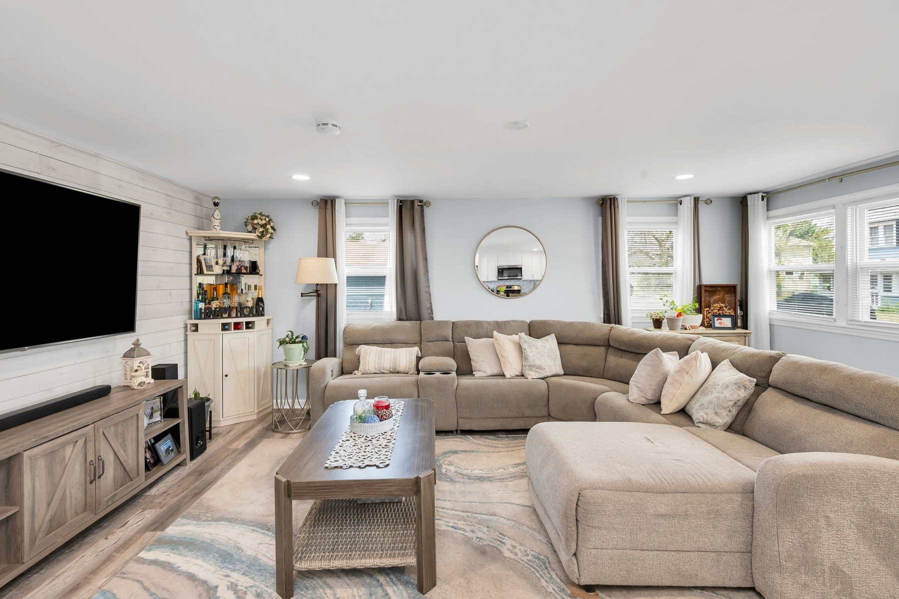  Renovated ranch on an oversized lot - 物件實景