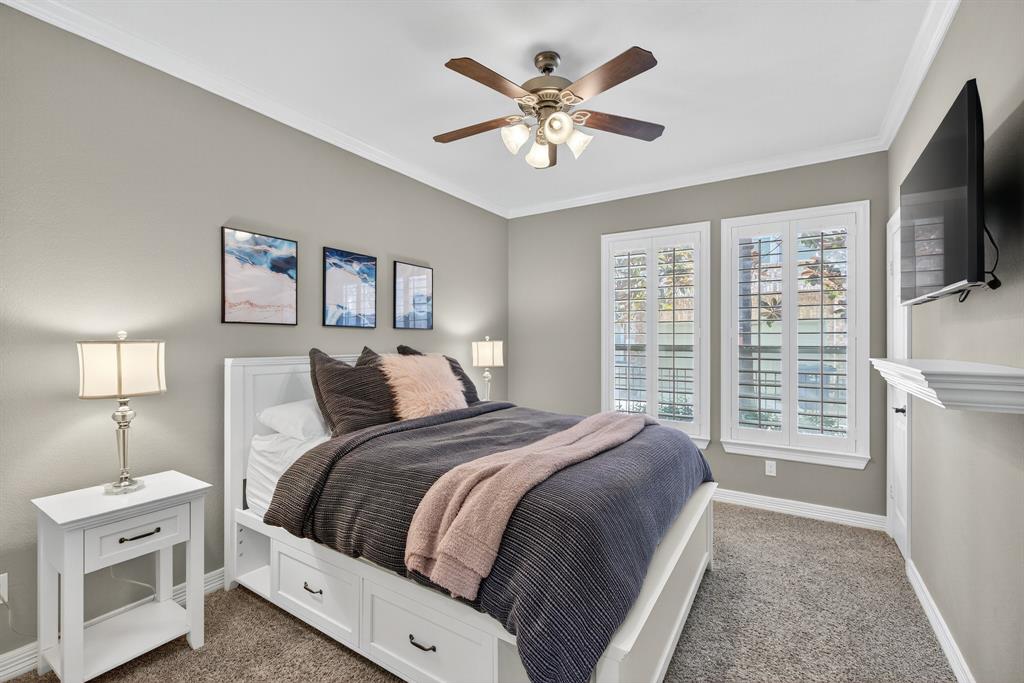 Dallas, Texas, 75219, United States, 2 Bedrooms Bedrooms, ,3 BathroomsBathrooms,Residential,For Sale,1996235