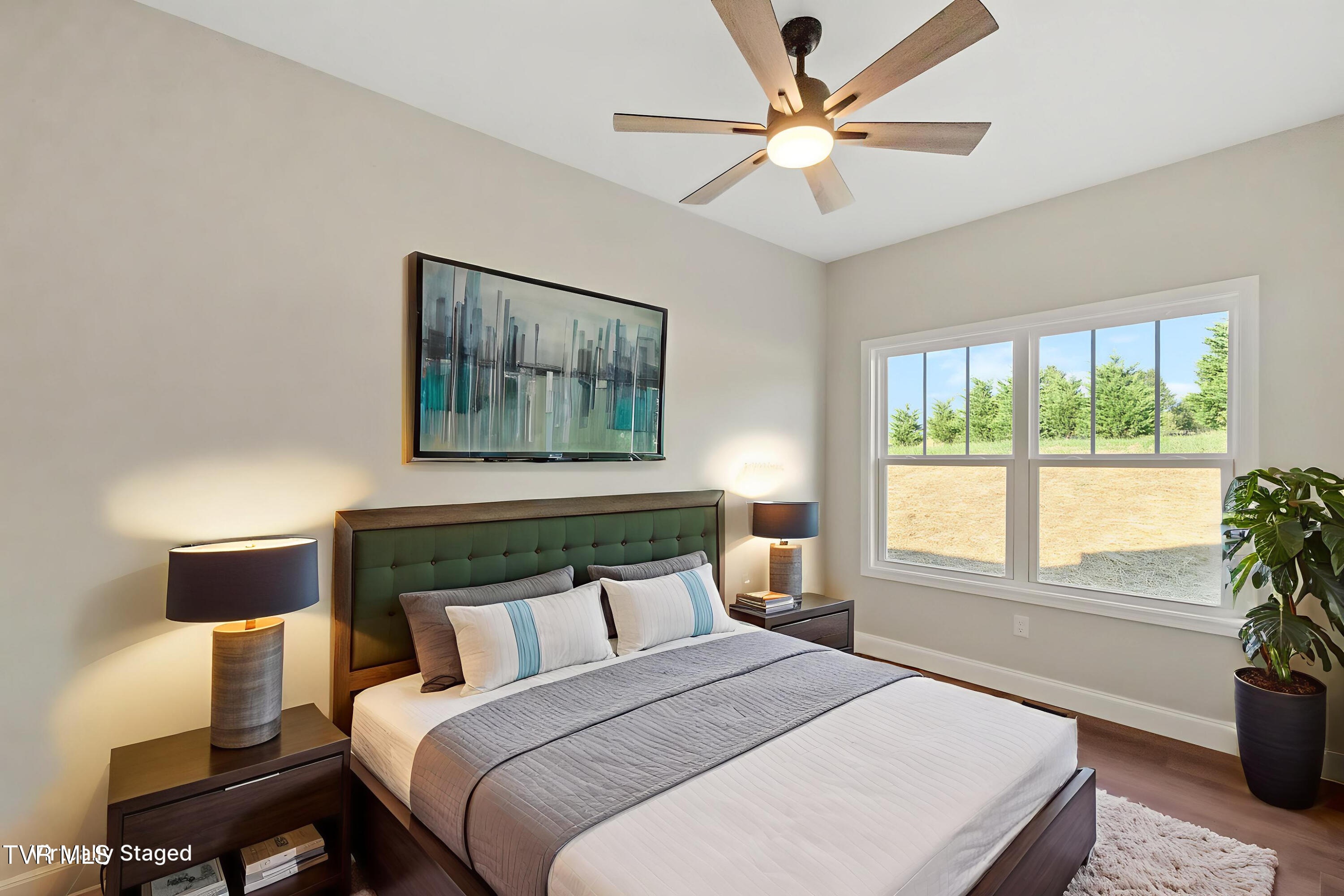 Greeneville, Tennessee, 37745, United States, 3 Bedrooms Bedrooms, ,2 BathroomsBathrooms,Residential,For Sale,1984464