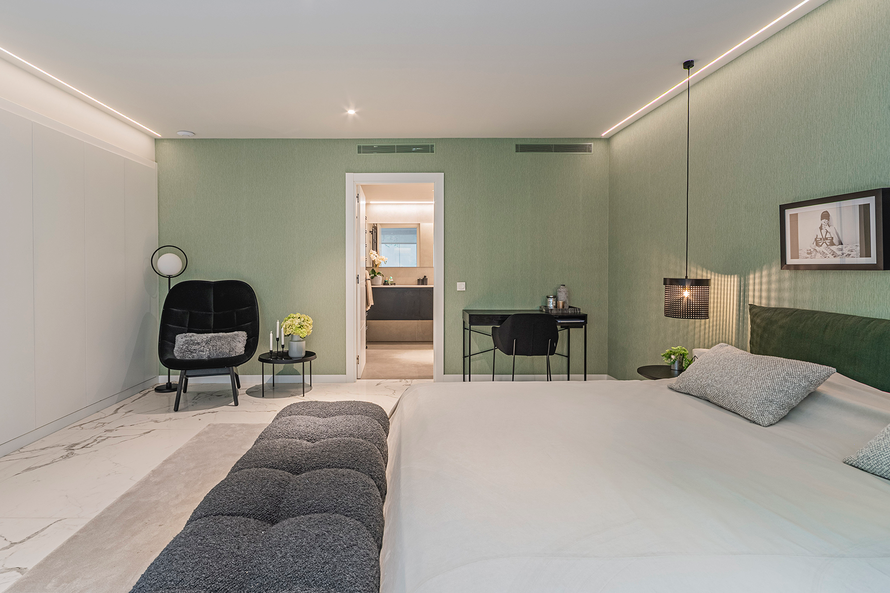  Luxury contemporary villa with pool, garden, and top energy efficiency - 物件實景