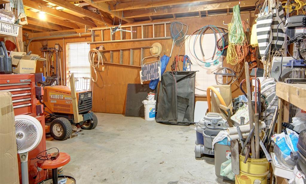 Weatherford, Texas, 76087, United States, 3 Bedrooms Bedrooms, ,2 BathroomsBathrooms,Residential,For Sale,1943652