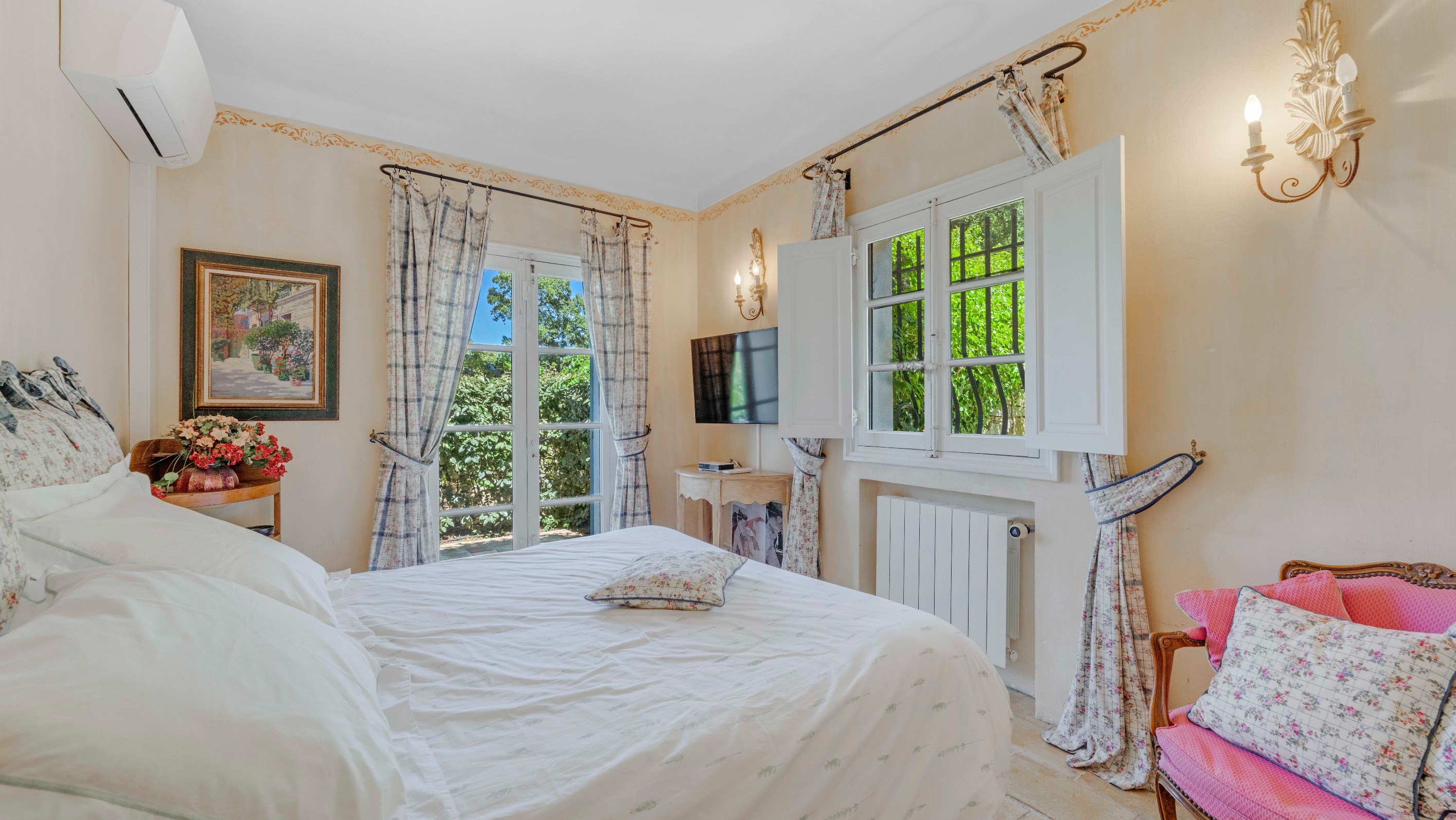  Gassin luxury estate with sea views, guest house and 13 446 sqm landscaped grou… - 物件實景
