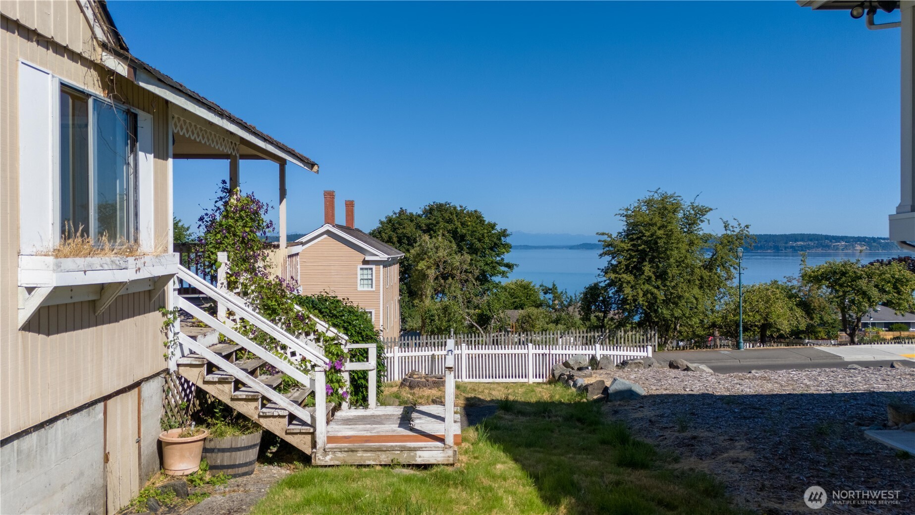 Steilacoom, Washington, 98388, United States, 4 Bedrooms Bedrooms, ,2 BathroomsBathrooms,Residential,For Sale,1895326