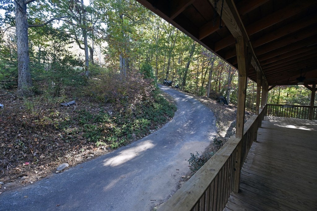 Suches, Georgia, 30572, United States, 3 Bedrooms Bedrooms, ,3 BathroomsBathrooms,Residential,For Sale,1877290
