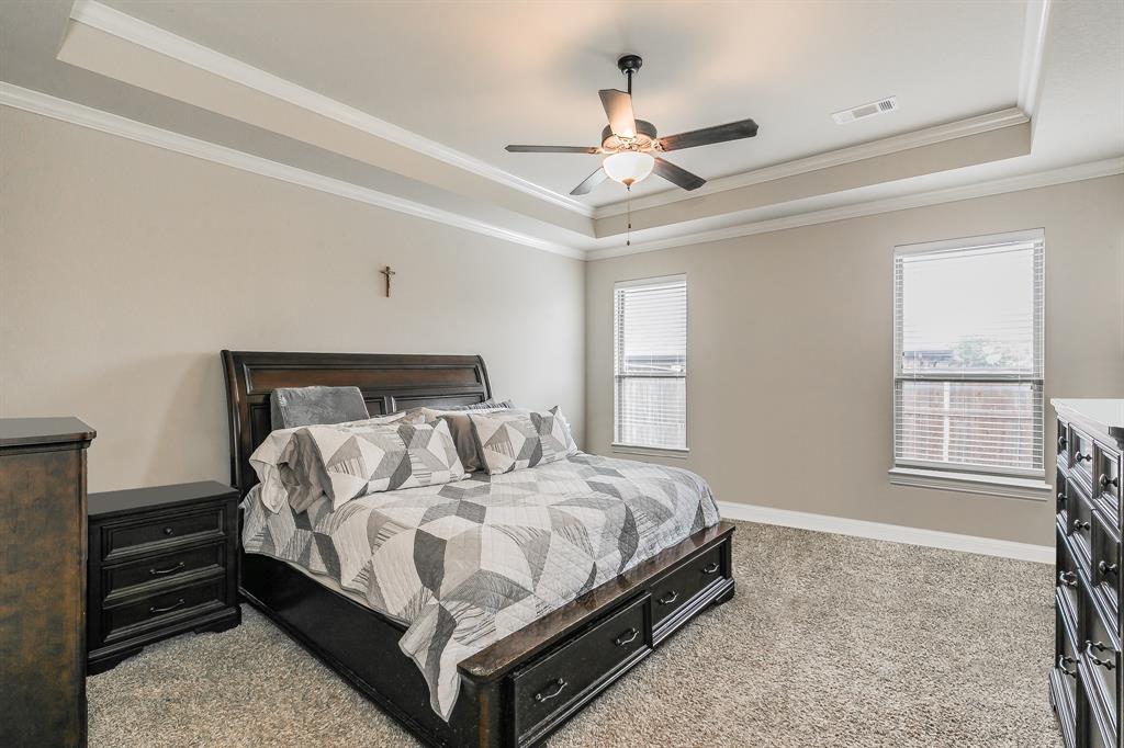 Mansfield, Texas, 76063, United States, 4 Bedrooms Bedrooms, ,3 BathroomsBathrooms,Residential,For Sale,1943219