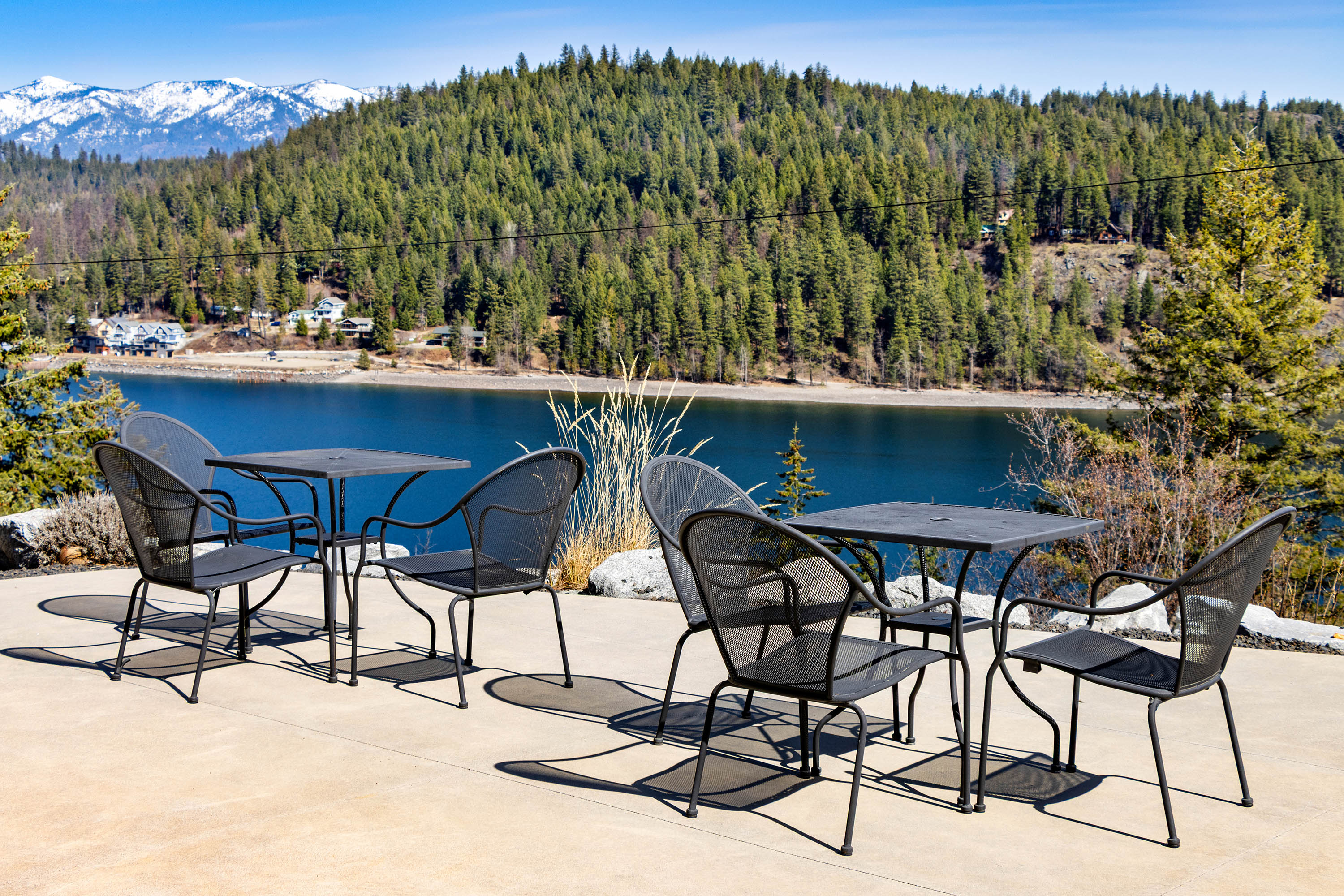 Sagle, Idaho, 83860, United States, 3 Bedrooms Bedrooms, ,2 BathroomsBathrooms,Residential,For Sale,1764165