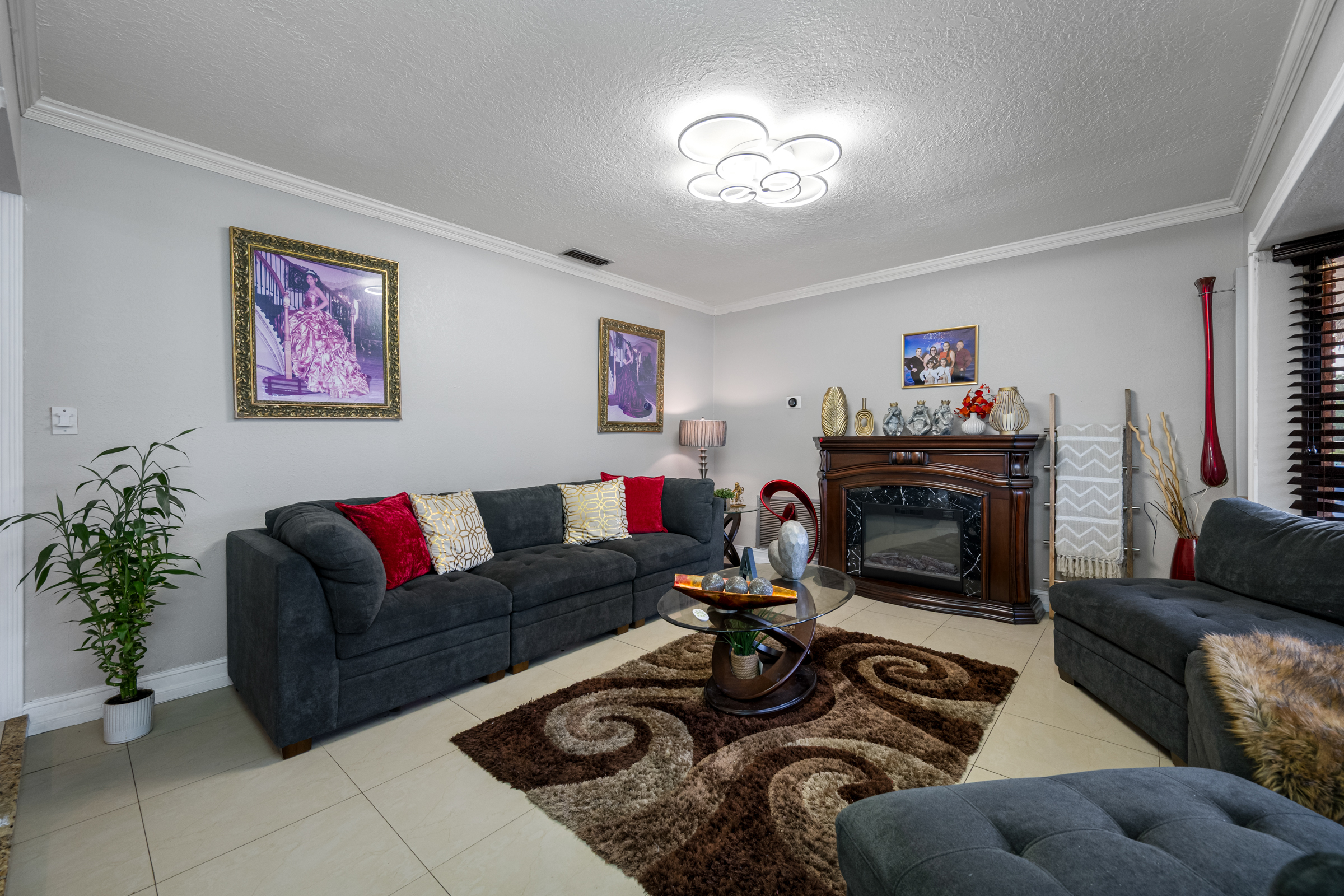 Tampa, Florida, 33615, United States, 4 Bedrooms Bedrooms, ,3 BathroomsBathrooms,Residential,For Sale,1900602