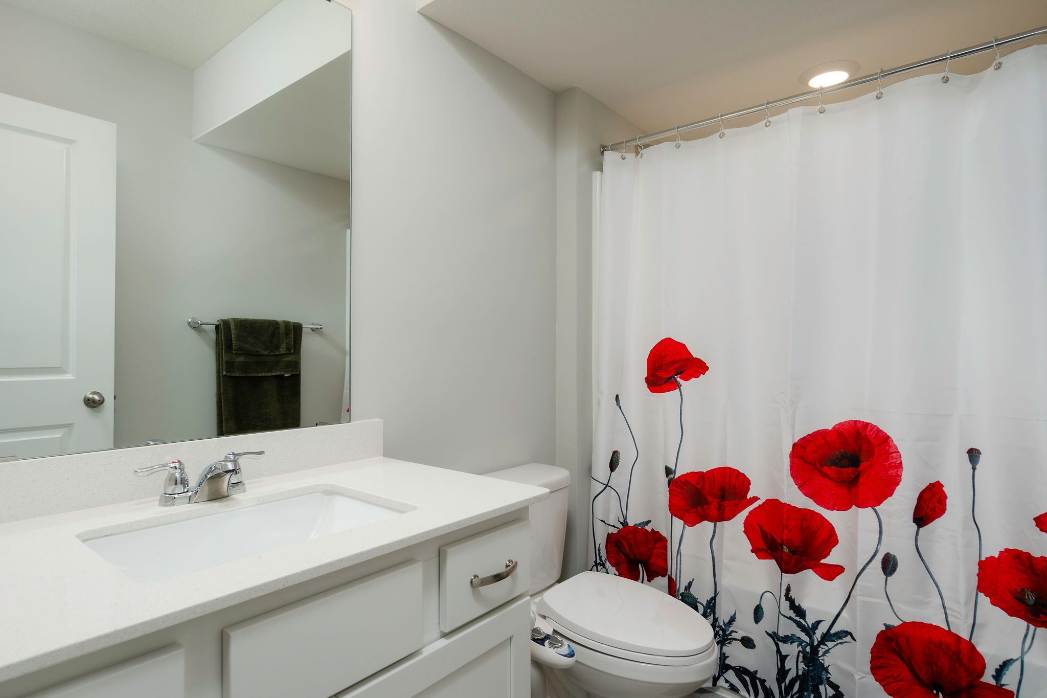  Beautifully Updated Dayton Home with Modern Finishes - 物件實景