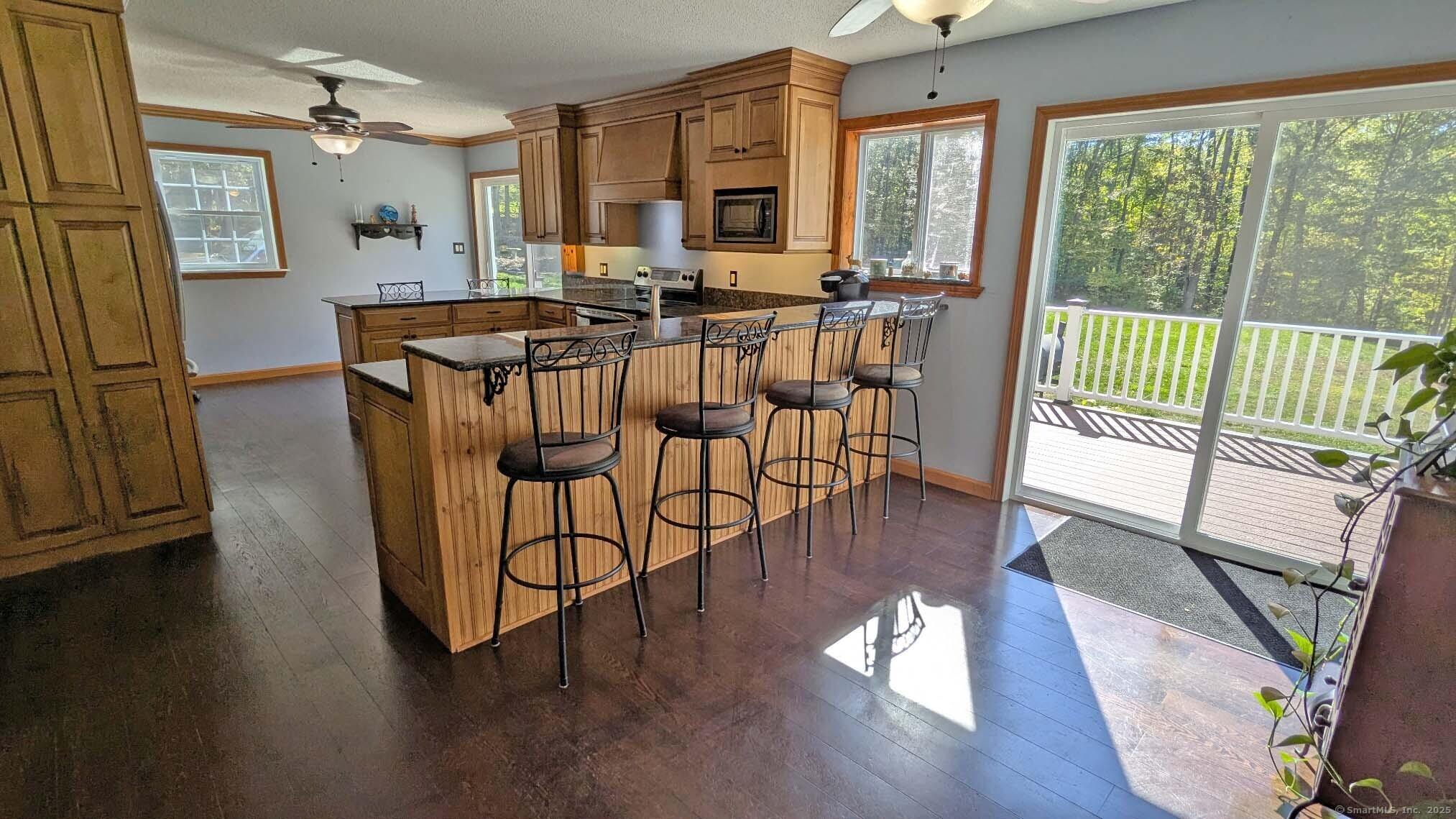 East Hampton, Connecticut, 06424, United States, 3 Bedrooms Bedrooms, ,2 BathroomsBathrooms,Residential,For Sale,1979494