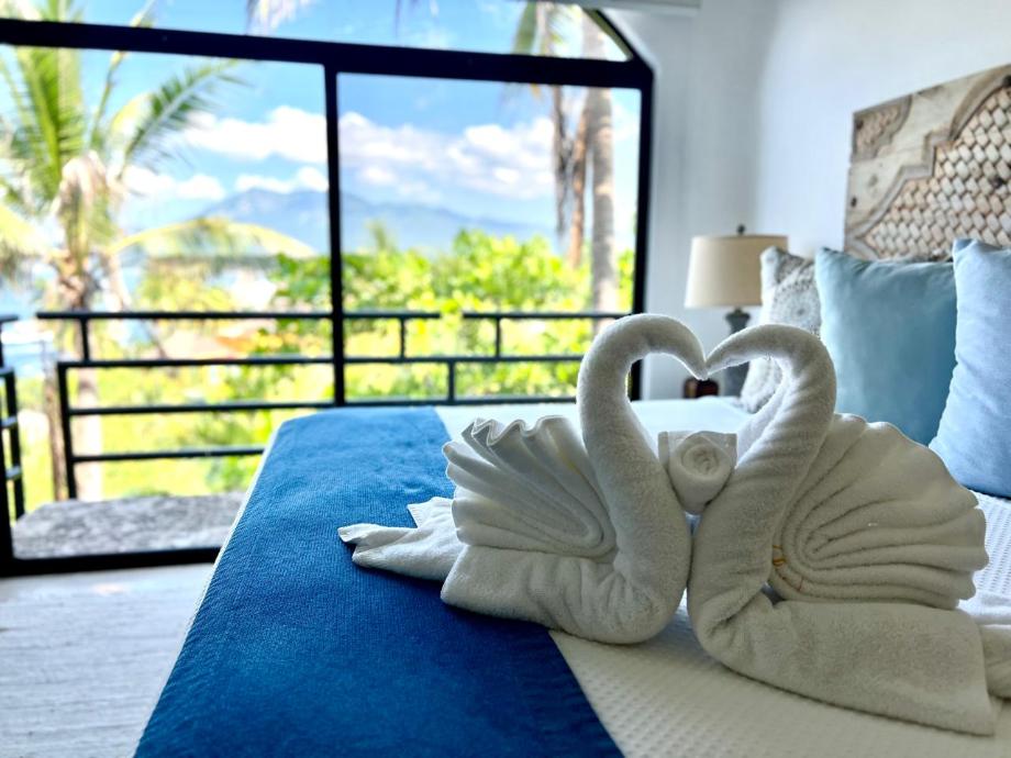 Manzanillo, Colima, 28867, Mexico, 6 Bedrooms Bedrooms, ,6 BathroomsBathrooms,Residential,For Sale,1939641