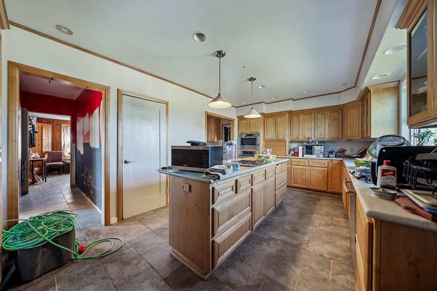 Arbuckle, California, 95912, United States, 4 Bedrooms Bedrooms, ,2 BathroomsBathrooms,Residential,For Sale,1976020