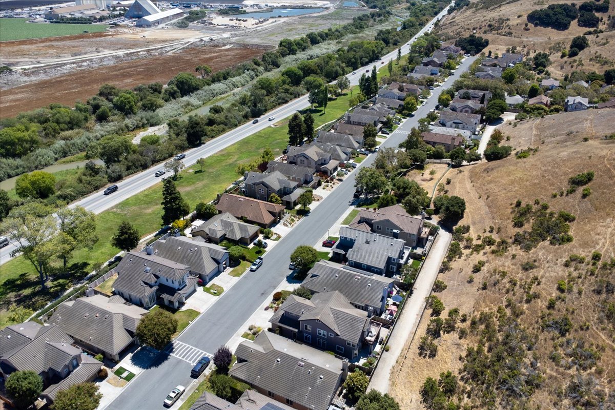 Salinas, California, 93908, United States, 3 Bedrooms Bedrooms, ,2 BathroomsBathrooms,Residential,For Sale,1914663