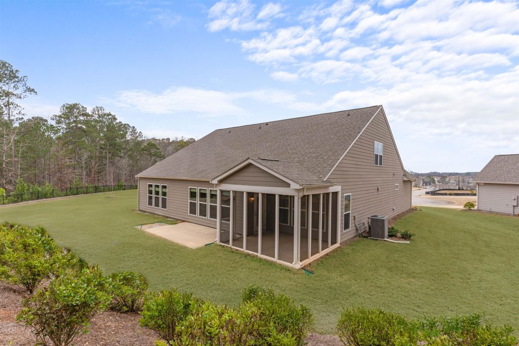 Greensboro, Georgia, 30642, United States, 3 Bedrooms Bedrooms, ,4 BathroomsBathrooms,Residential,For Sale,1705219