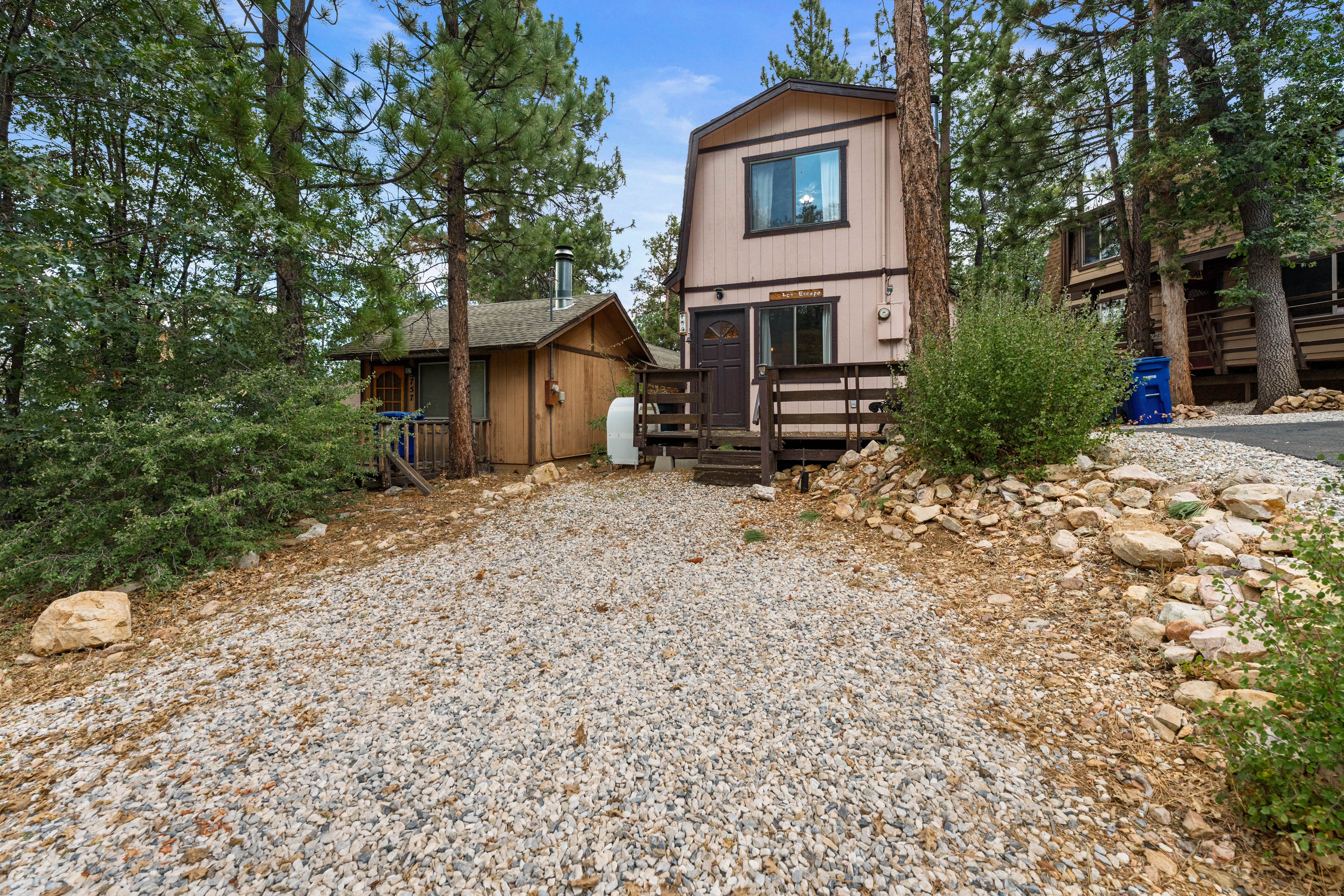  759 Spruce Lane, Sugarloaf, CA 92386 - 物件實景