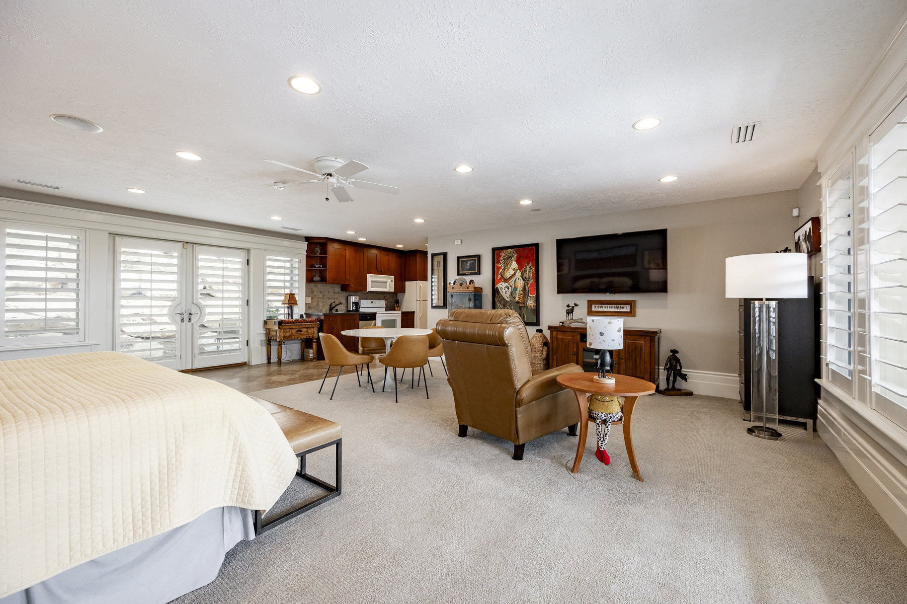  Timeless East Bench Craftsman Estate with Gated Entry, Expansive Light and Views - 物件實景