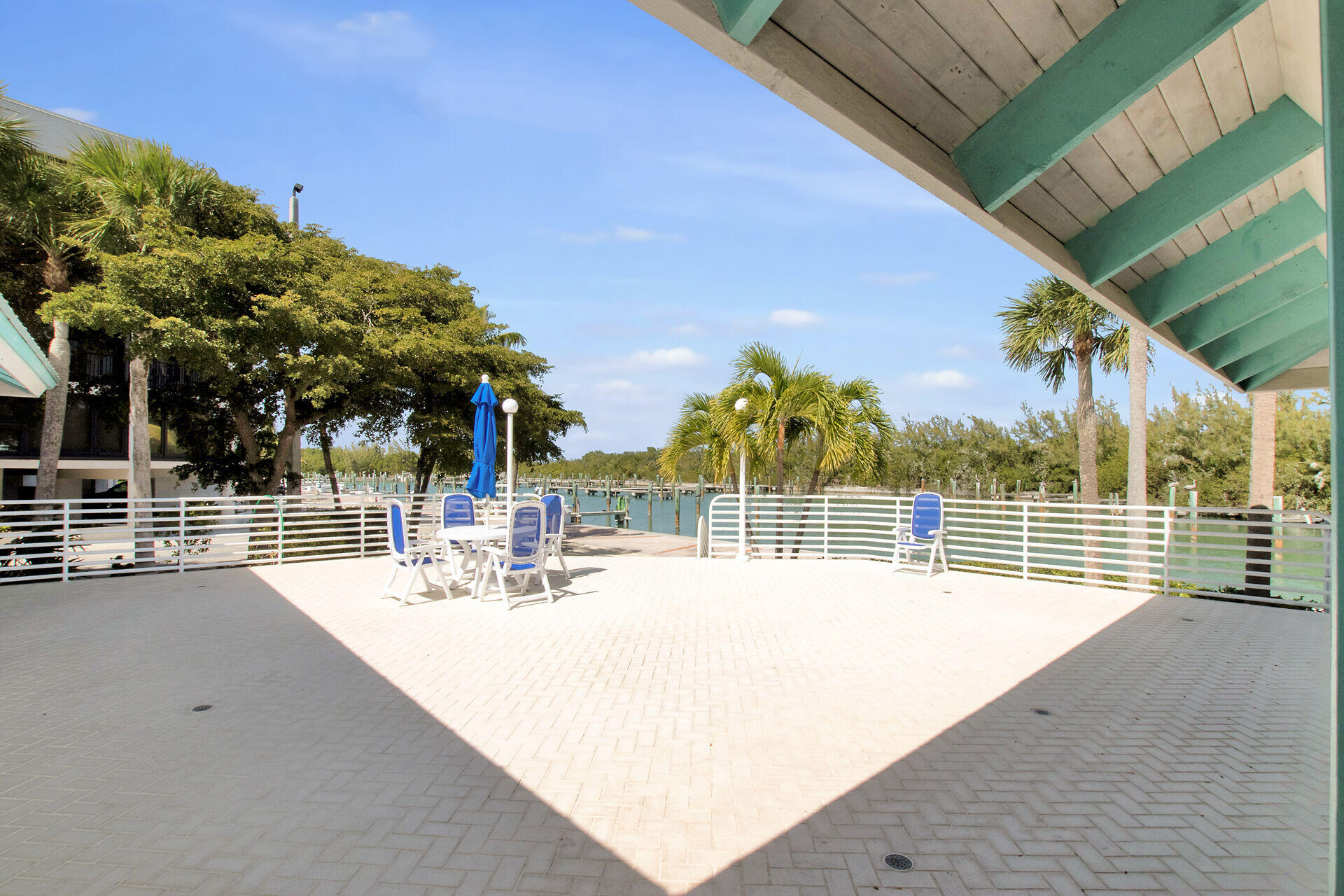 MARATHON, Florida, 33050, United States, 3 Bedrooms Bedrooms, ,2 BathroomsBathrooms,Residential,For Sale,1696068