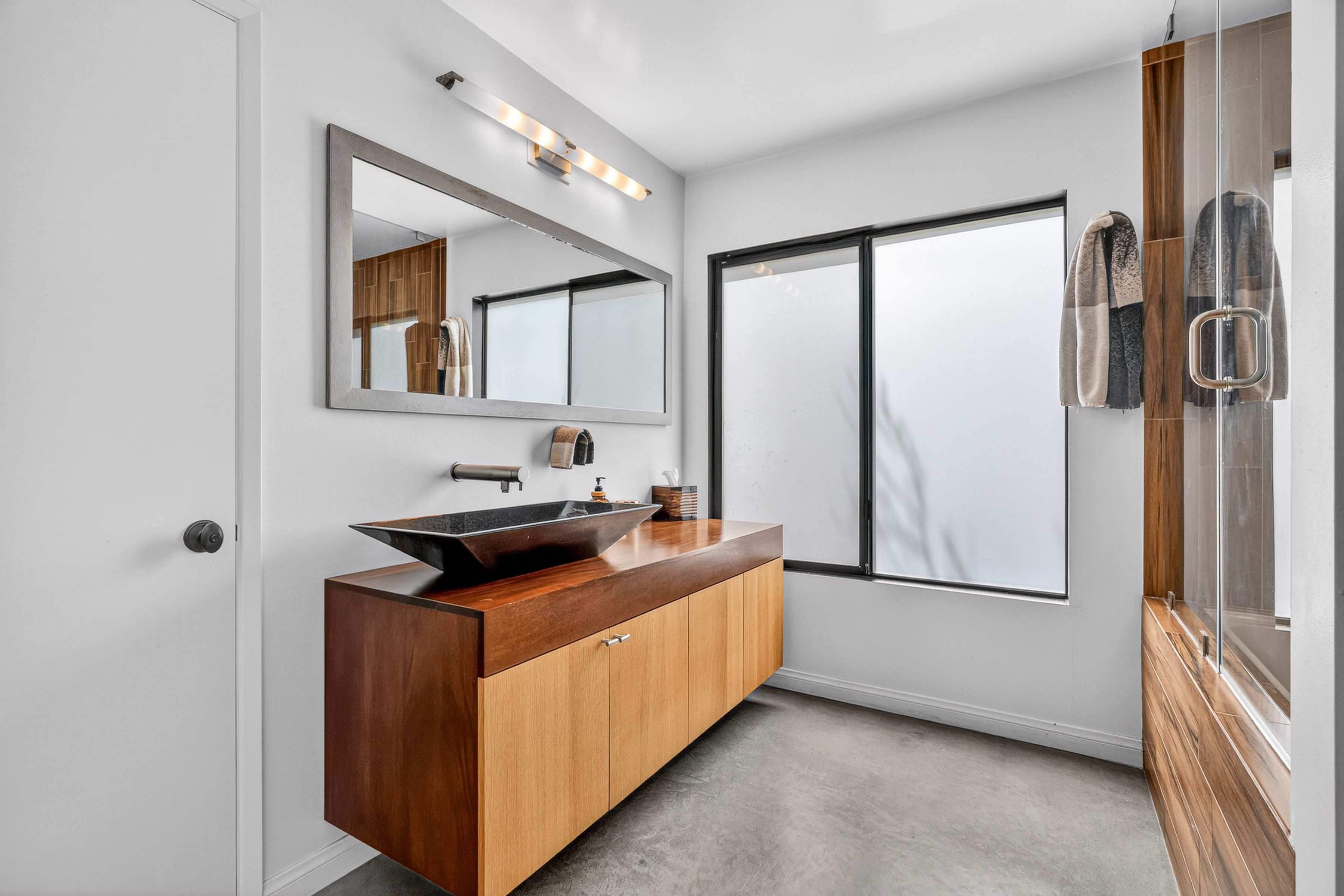  3282 Beaudry Ter - 物件實景