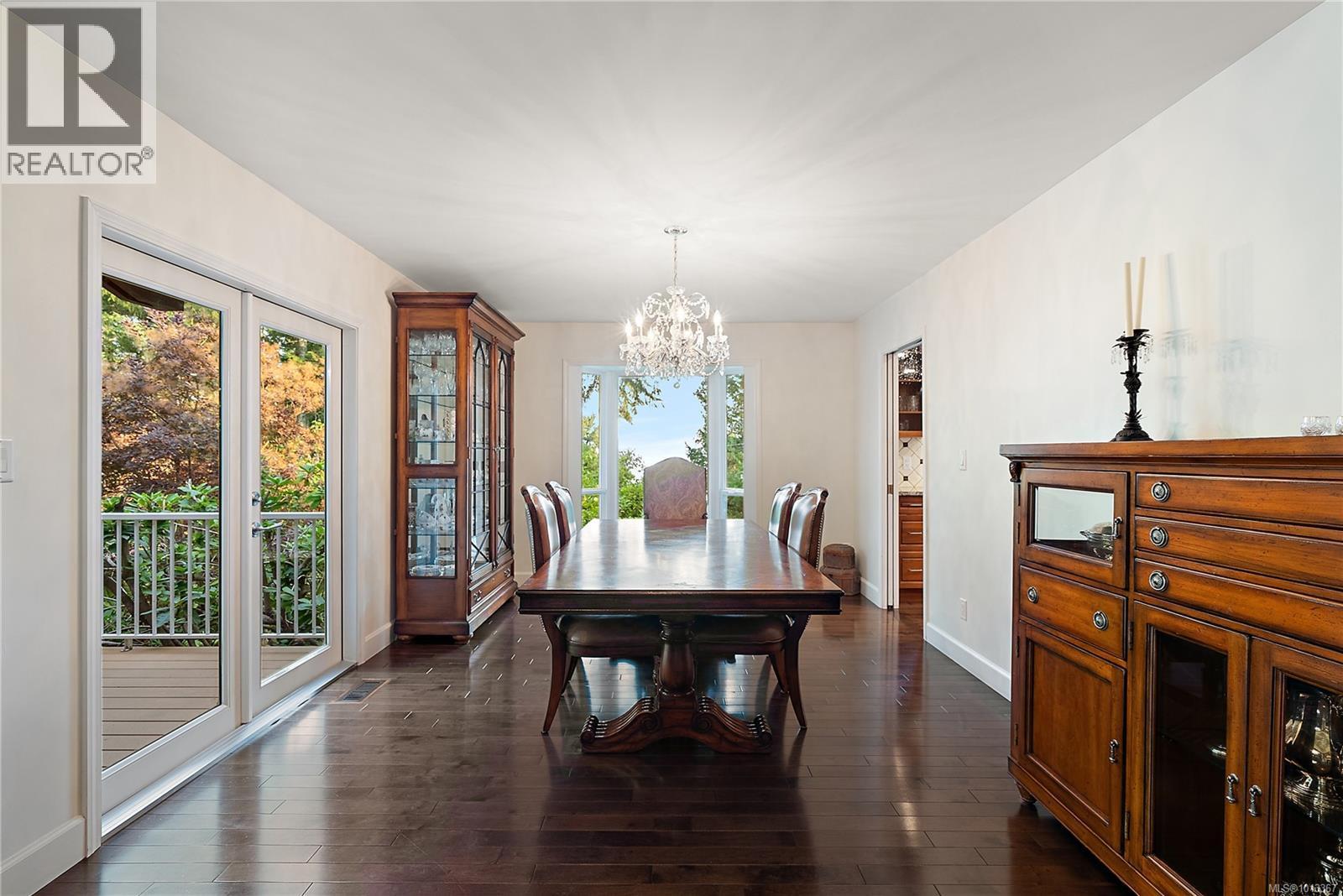 NORTH SAANICH, British Columbia, V8L 5L5, CA, 5 Bedrooms Bedrooms, ,4 BathroomsBathrooms,Residential,For Sale,1946996