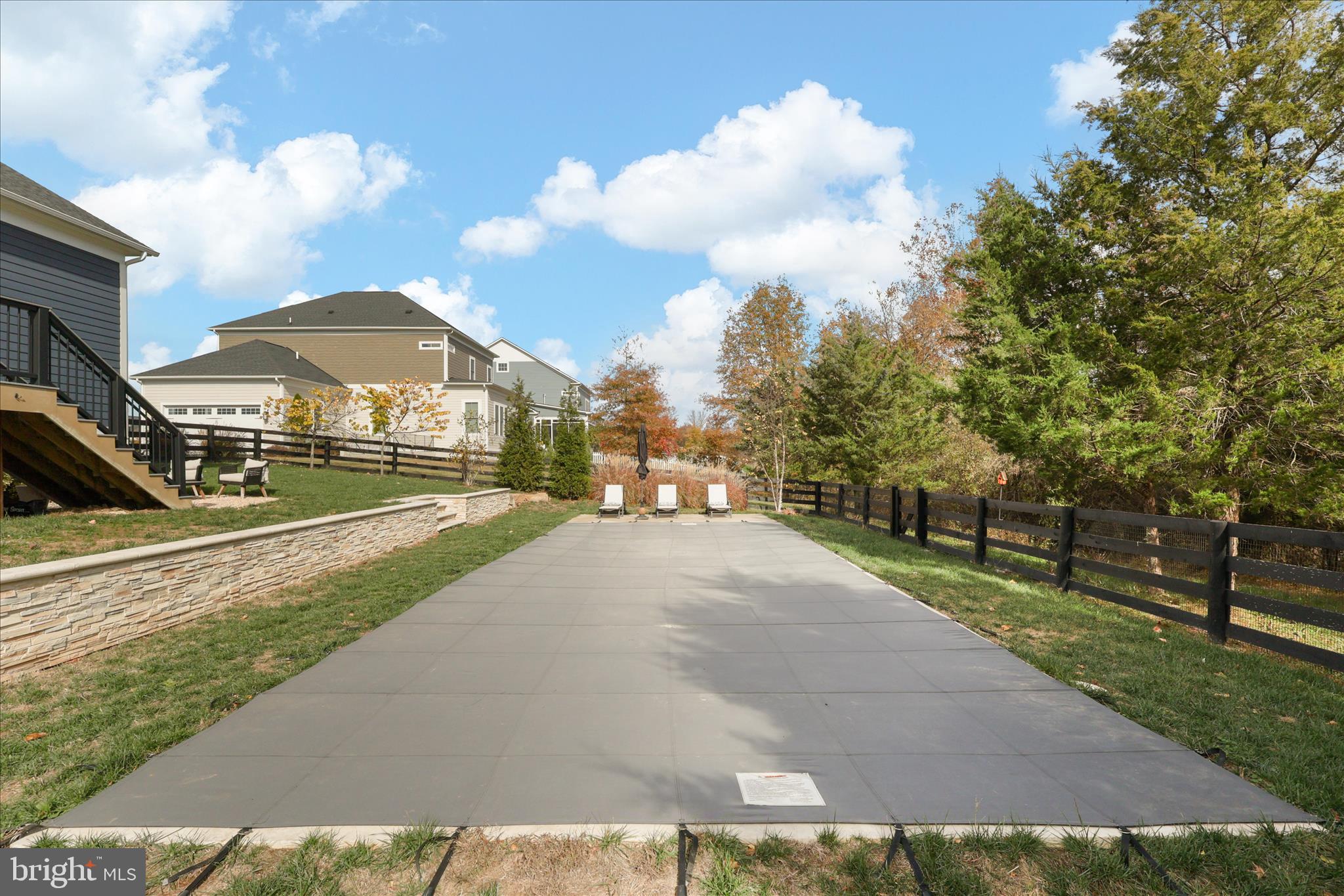 Aldie, Virginia, 20105, United States, 5 Bedrooms Bedrooms, ,5 BathroomsBathrooms,Residential,For Sale,1987386