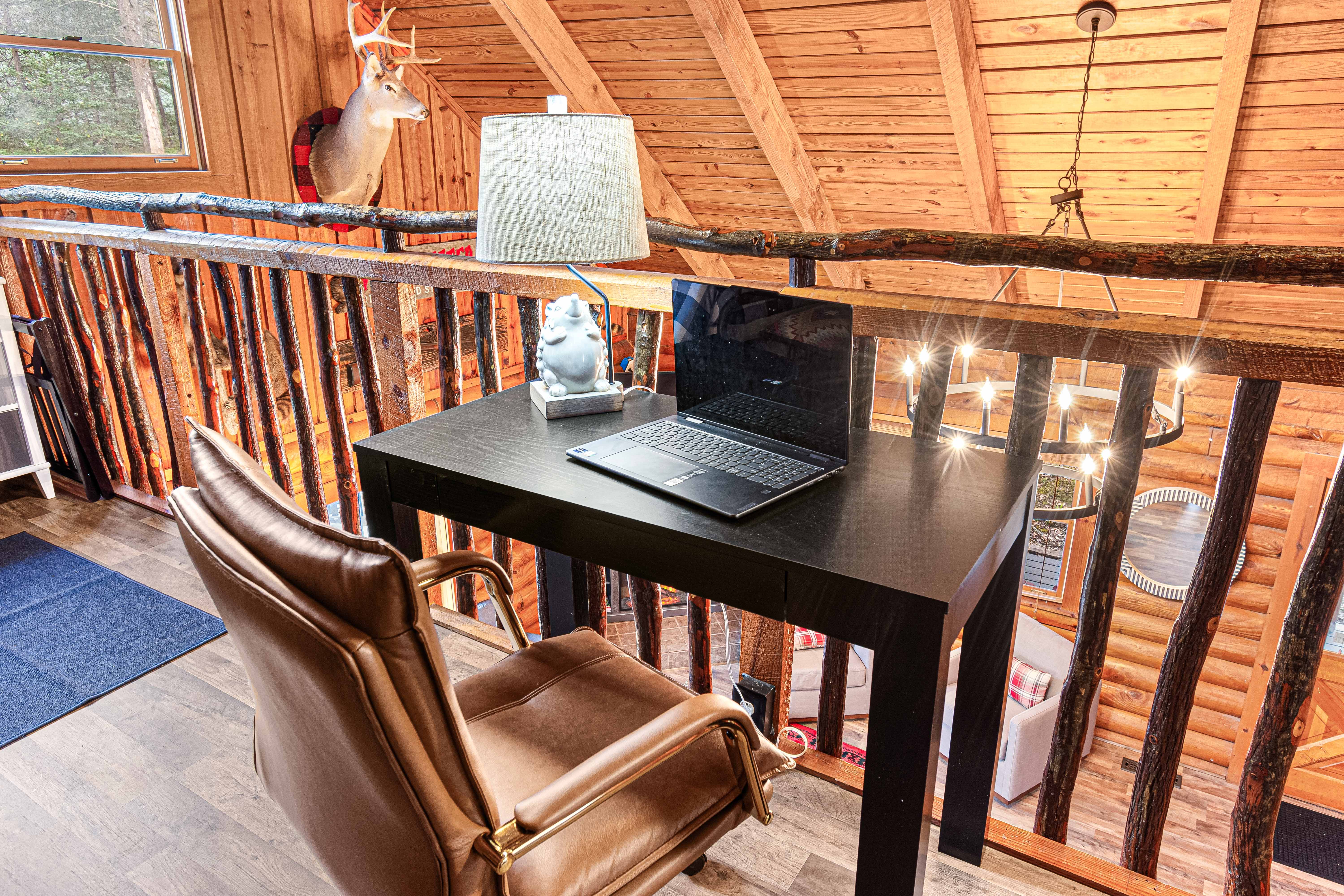 Gatlinburg, Tennessee, 37738, United States, 3 Bedrooms Bedrooms, ,4 BathroomsBathrooms,Residential,For Sale,1977450