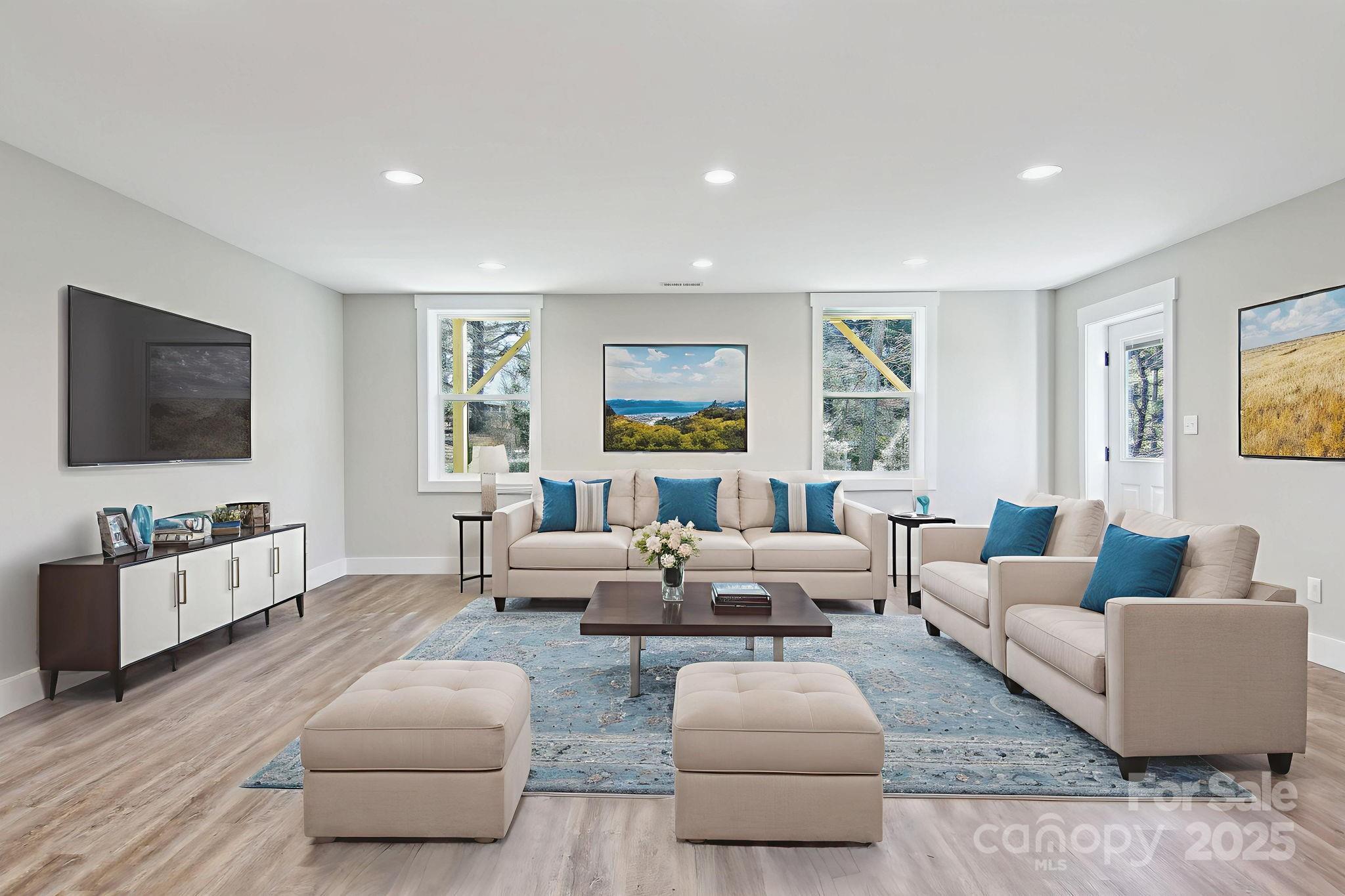 Asheville, North Carolina, 28806, United States, 3 Bedrooms Bedrooms, ,4 BathroomsBathrooms,Residential,For Sale,1915518
