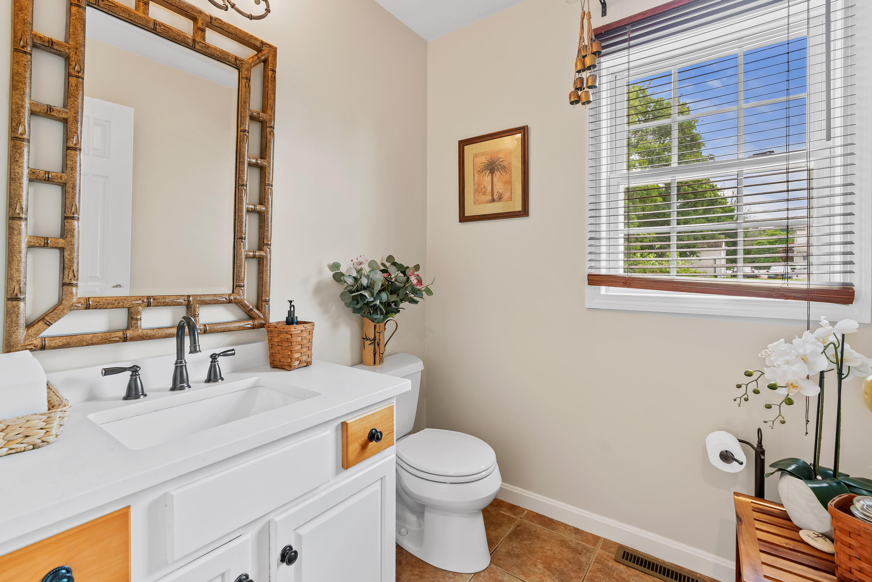  2 Ture Lane, Holbrook, MA, 02343 - 物件實景