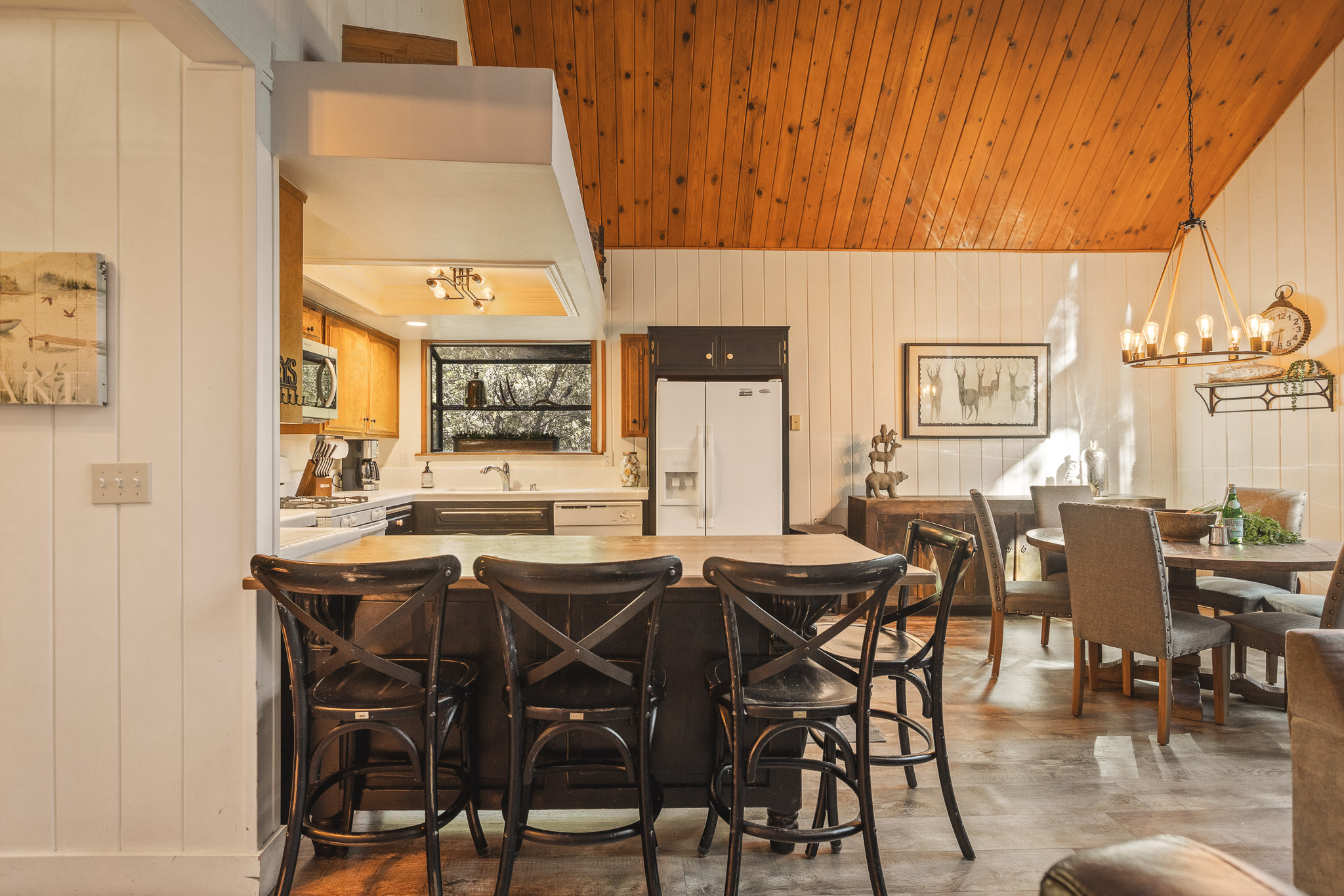 27332 Pinewood Drive, Lake Arrowhead, CA 92352 - 物件實景