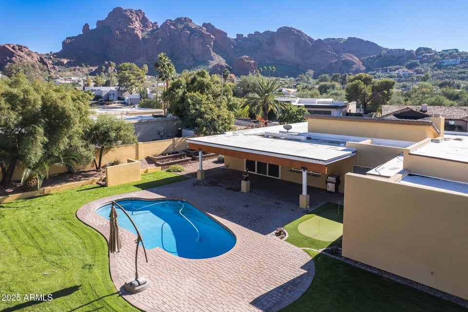 Phoenix, Arizona, 85018, United States, 4 Bedrooms Bedrooms, ,Residential,For Sale,2001186