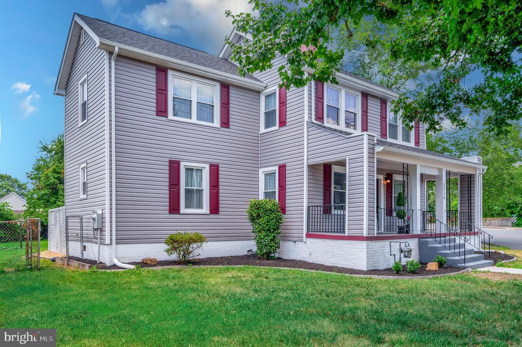 Fredericksburg, Virginia, 22401, United States, 4 Bedrooms Bedrooms, ,3 BathroomsBathrooms,Residential,For Sale,1916037