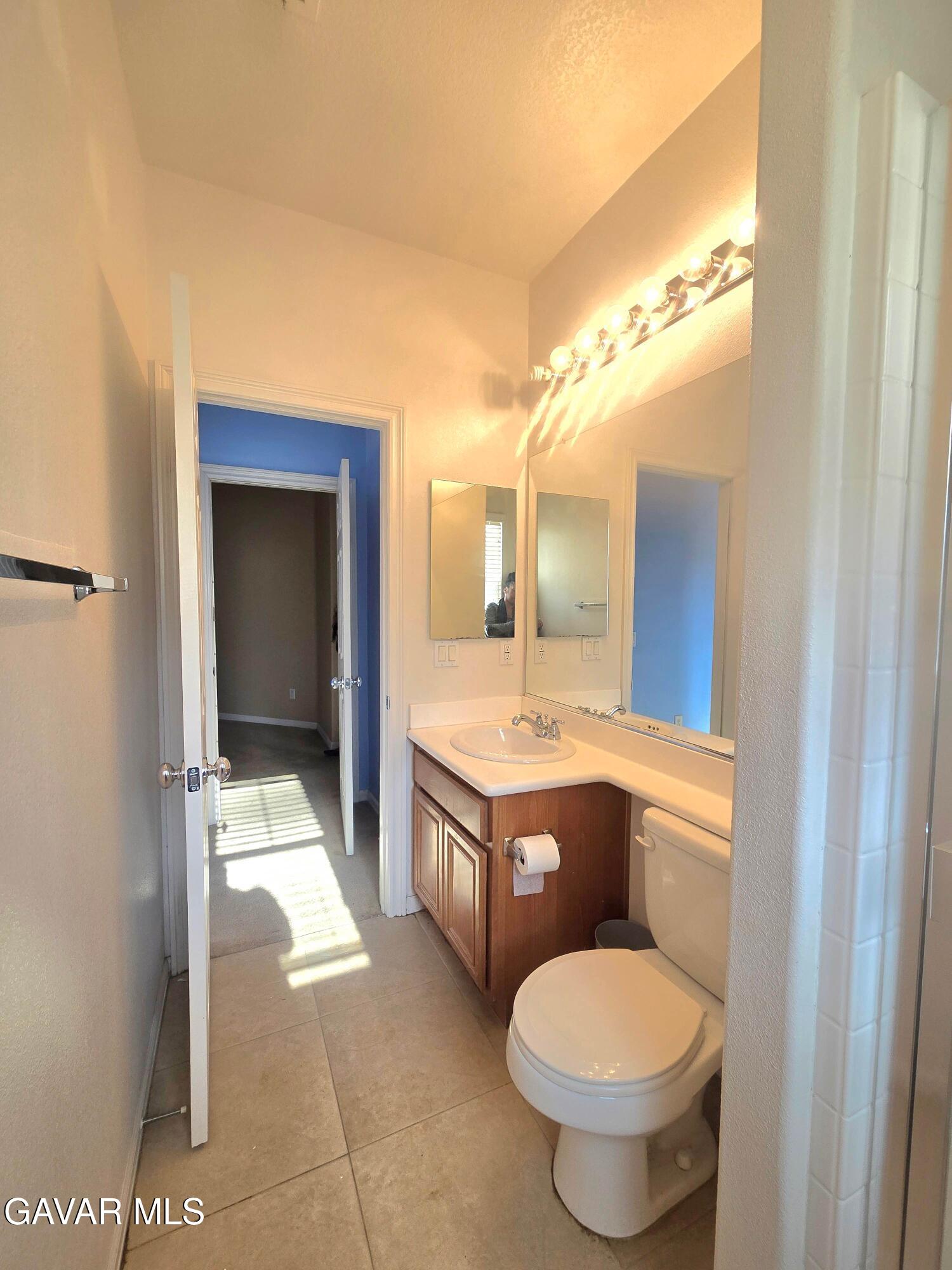 Palmdale, California, 93551, United States, 5 Bedrooms Bedrooms, ,4 BathroomsBathrooms,Residential,For Sale,2002512