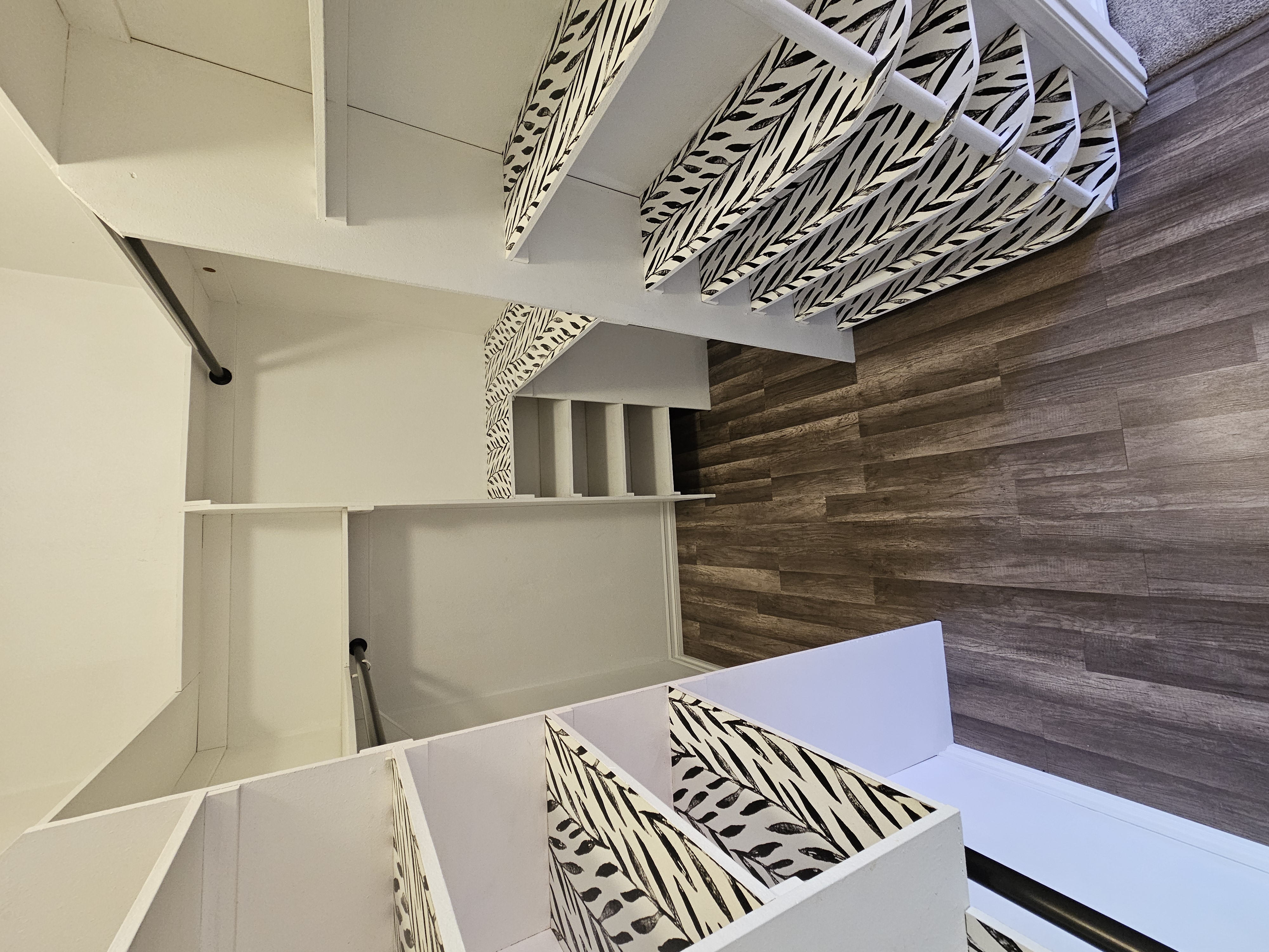 Los Angeles, California, 90068, United States, 2 Bedrooms Bedrooms, ,2 BathroomsBathrooms,Residential,For Sale,1977140