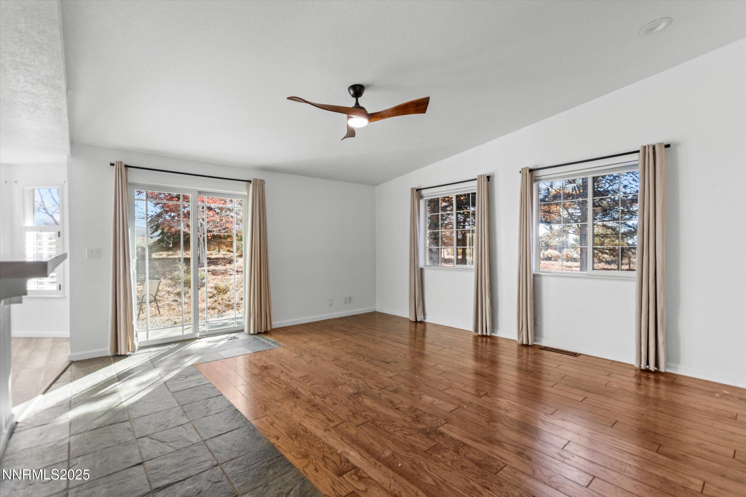 Sparks, Nevada, 89441, United States, 3 Bedrooms Bedrooms, ,2 BathroomsBathrooms,Residential,For Sale,1987470