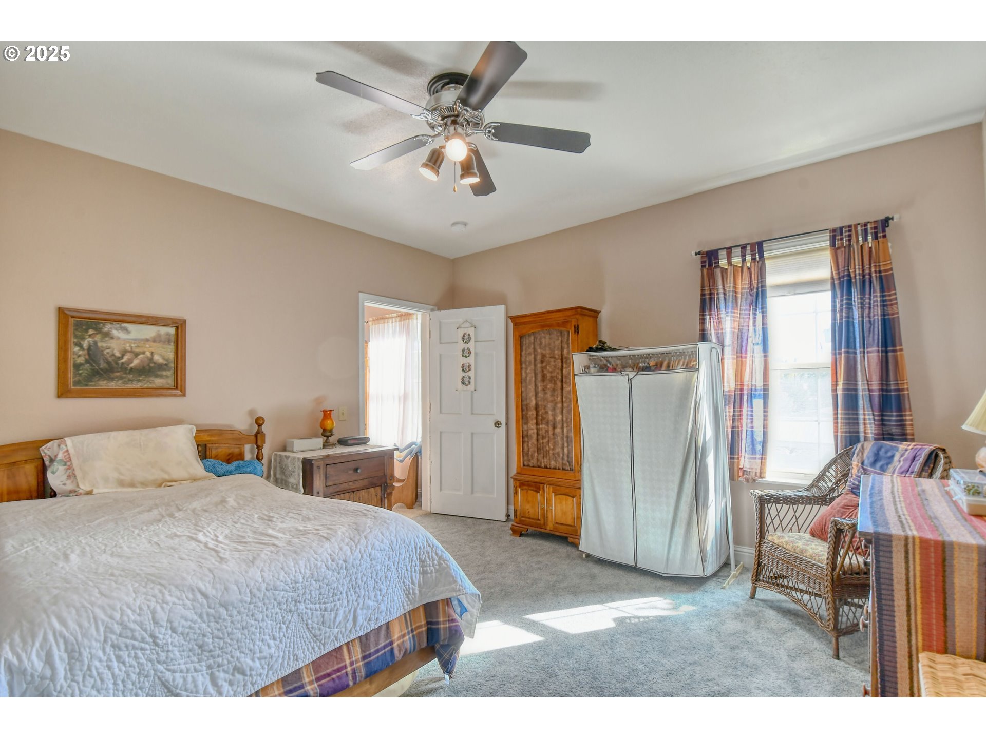 Athena, Oregon, 97813, United States, 3 Bedrooms Bedrooms, ,2 BathroomsBathrooms,Residential,For Sale,1961034