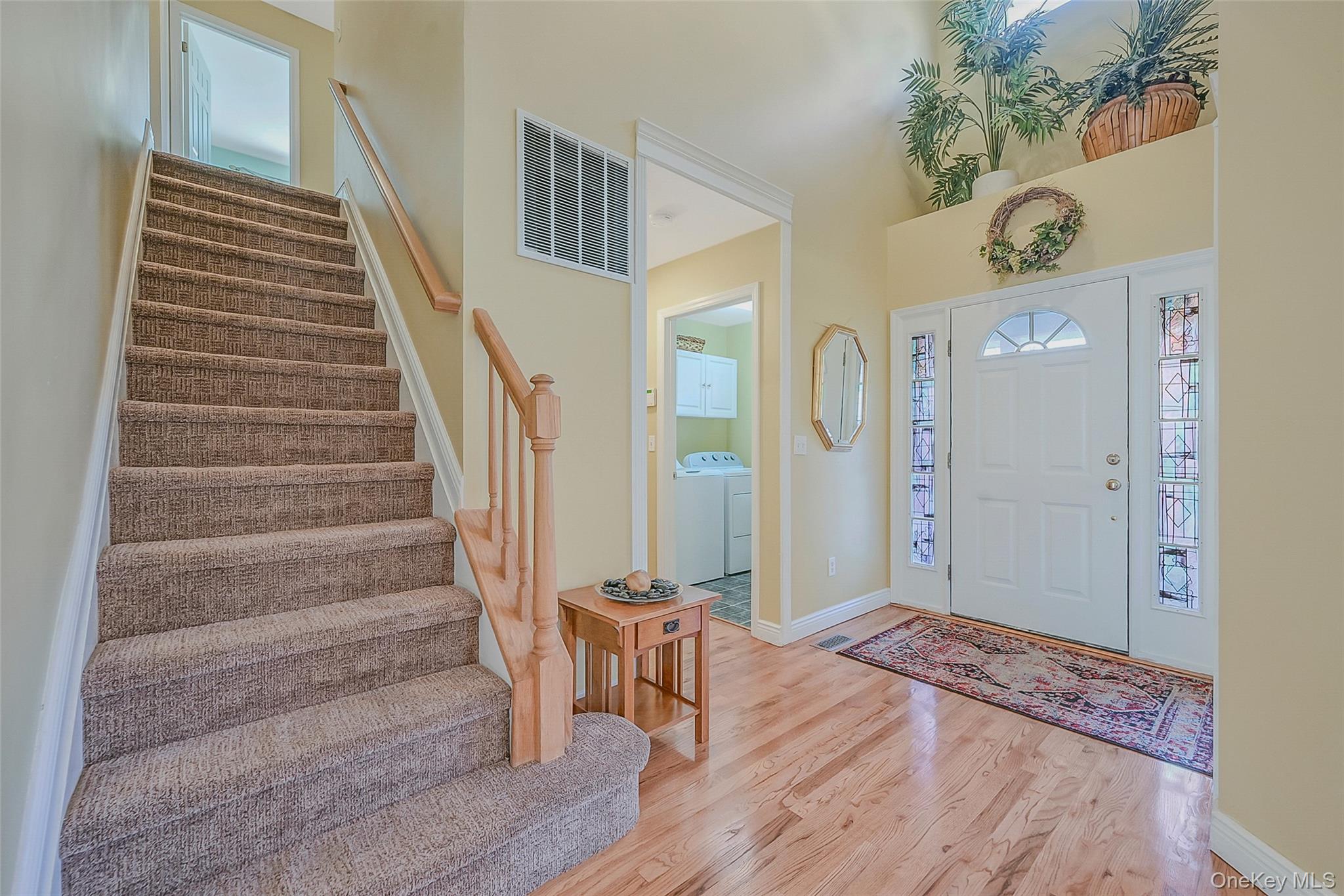 Ridge, New York, 11961, United States, 3 Bedrooms Bedrooms, ,3 BathroomsBathrooms,Residential,For Sale,1991803